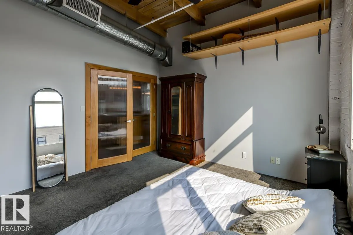 #208 10309 107 ST NW