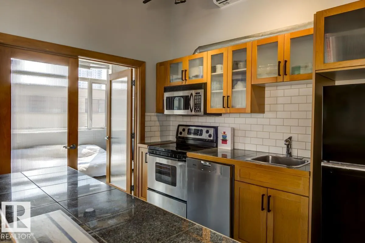 #208 10309 107 ST NW
