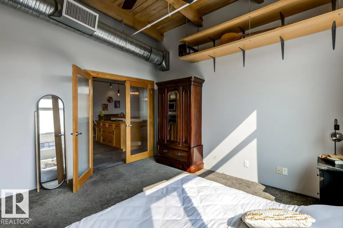 #208 10309 107 ST NW