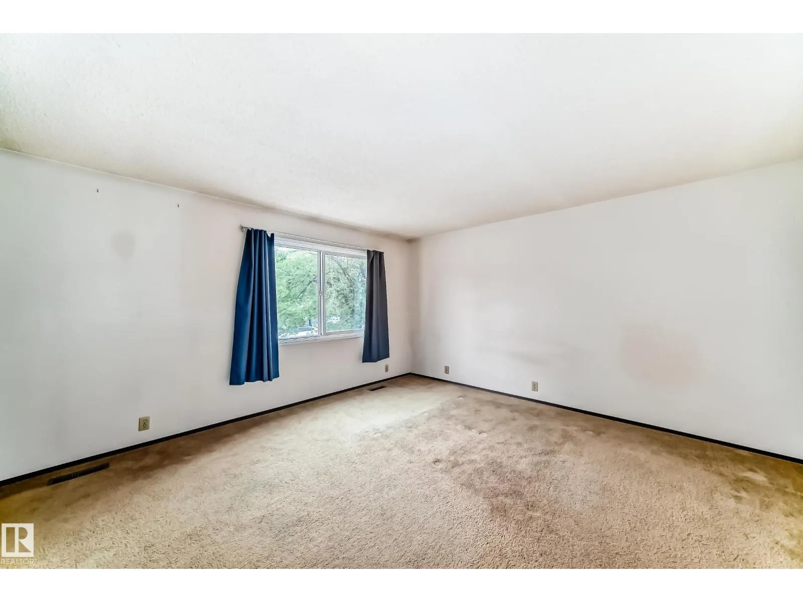 5416 146 AV NW