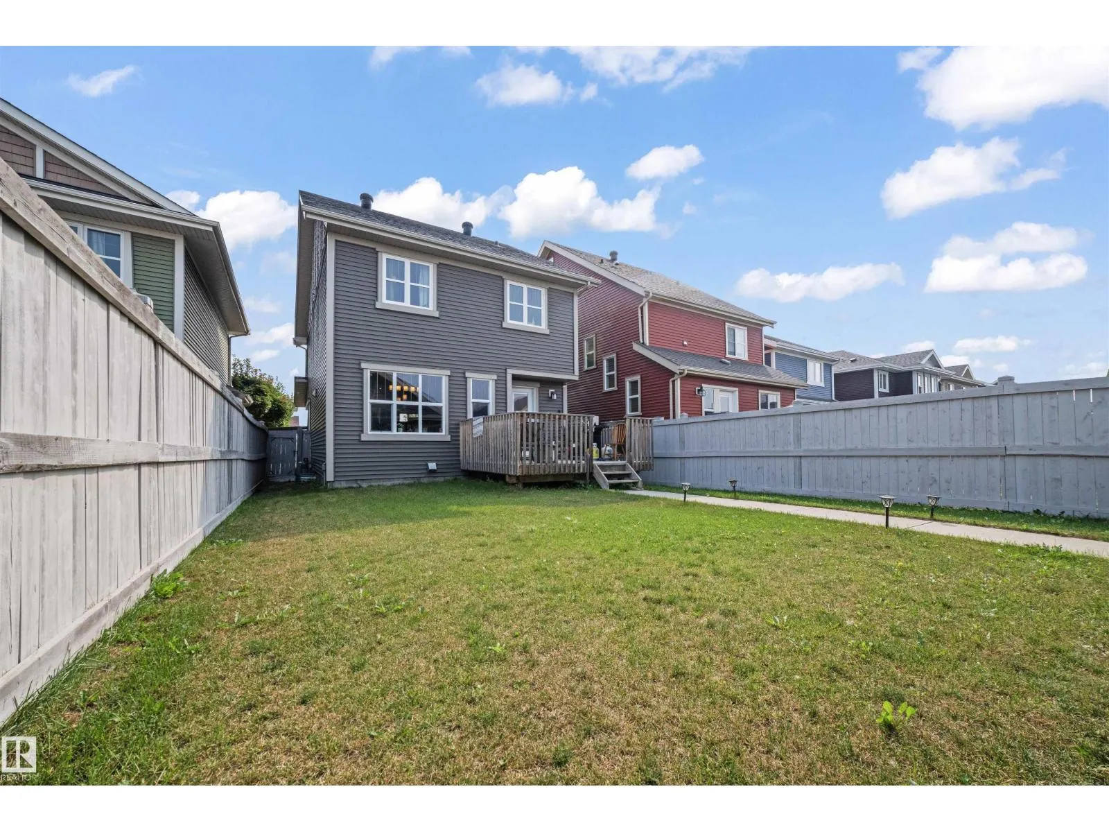 267 GRIESBACH RD NW