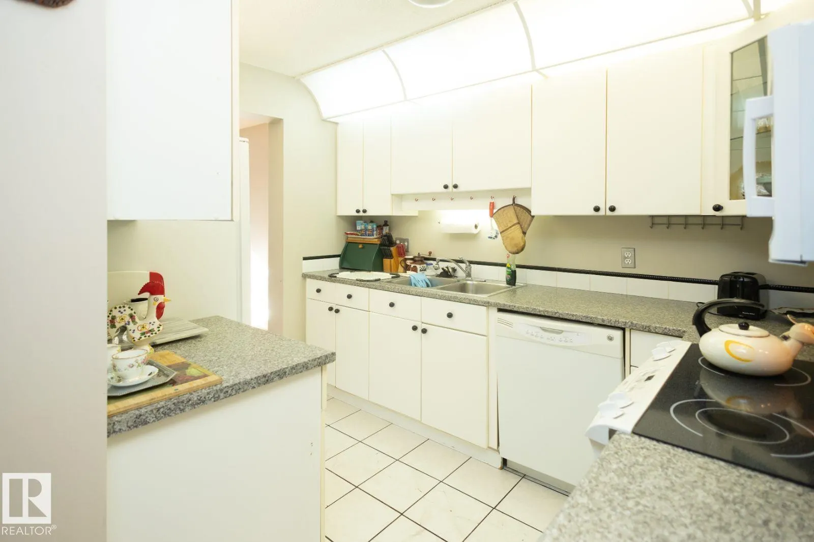#97 501 YOUVILLE E NW