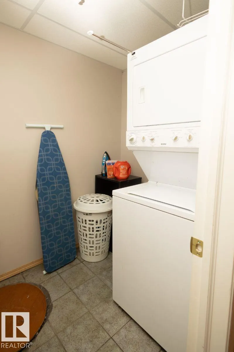 #97 501 YOUVILLE E NW