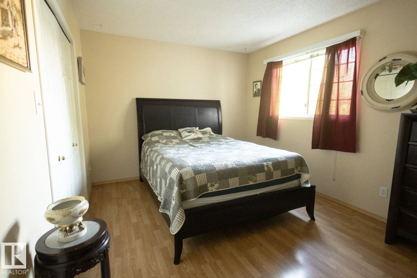 #97 501 YOUVILLE E NW