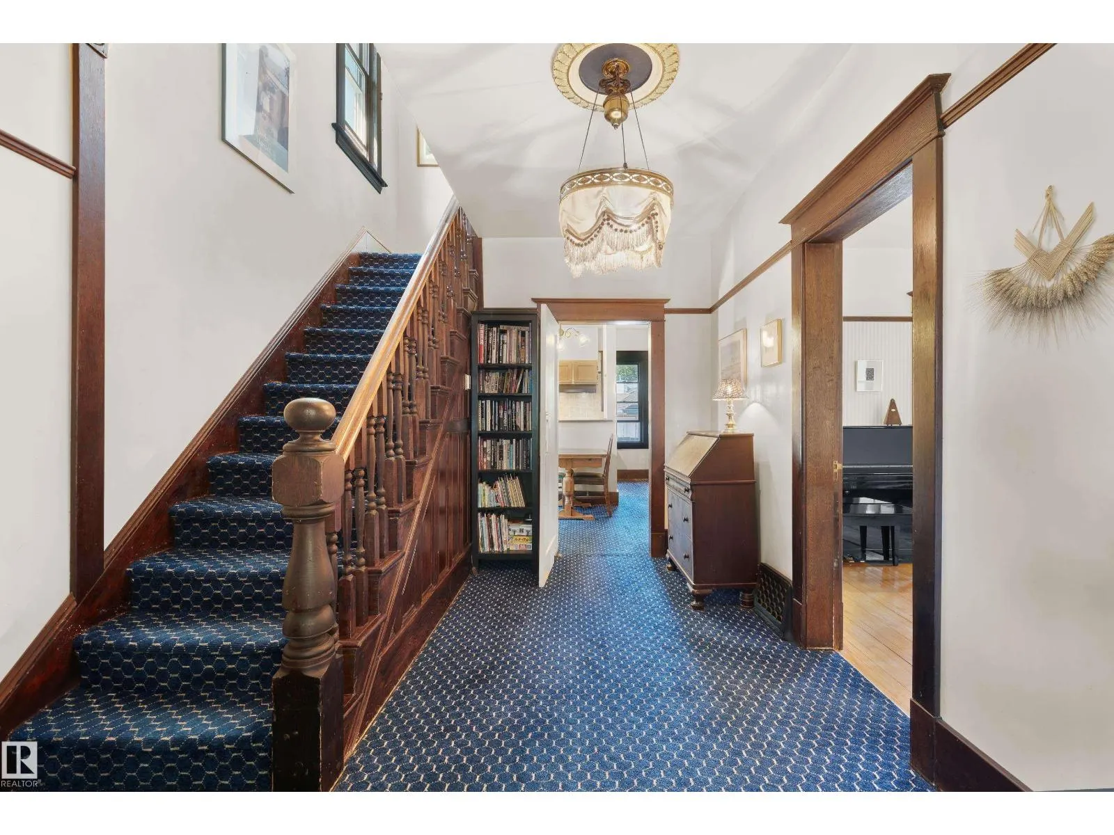 12614 106 AV NW
