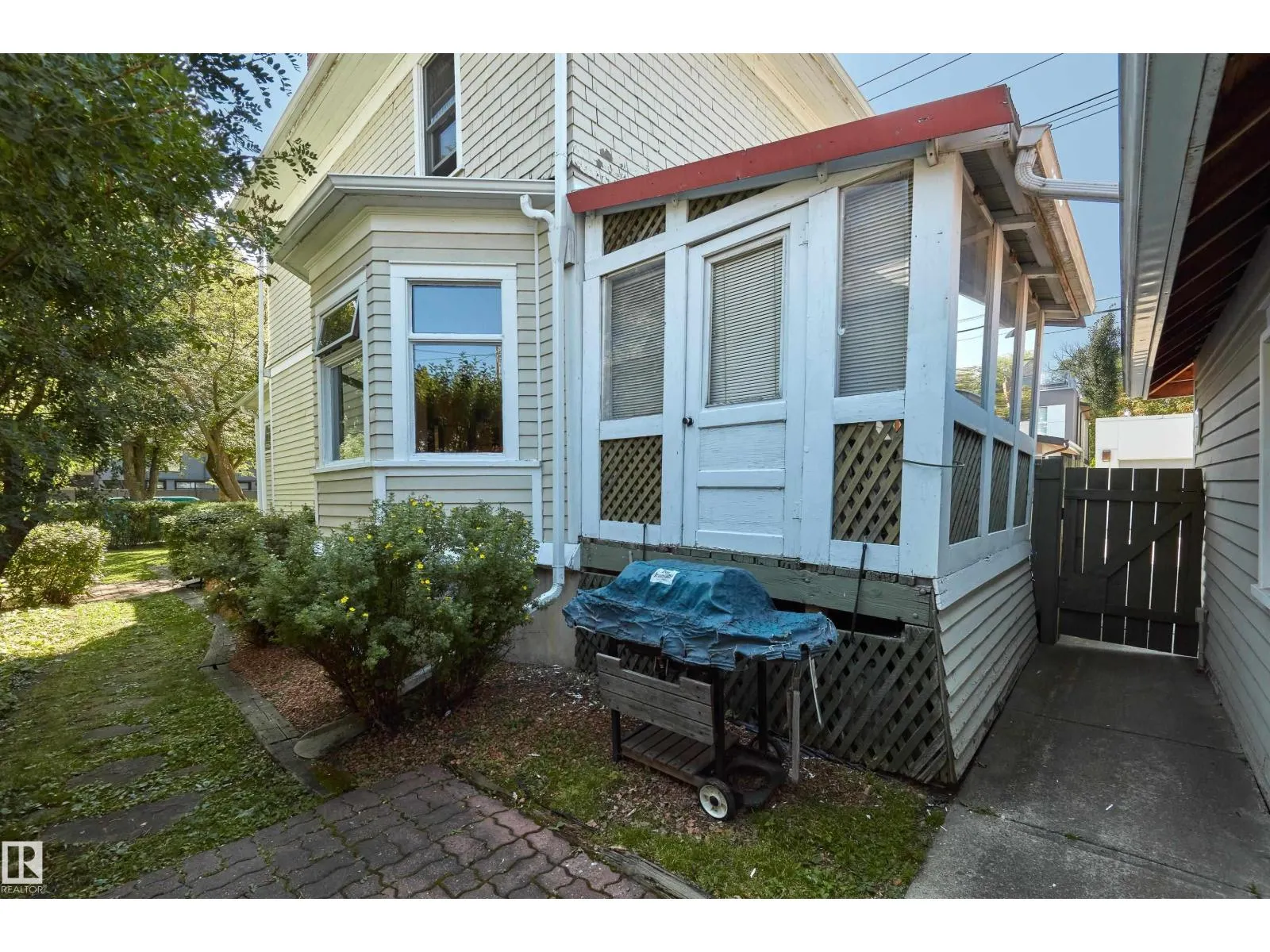 12614 106 AV NW