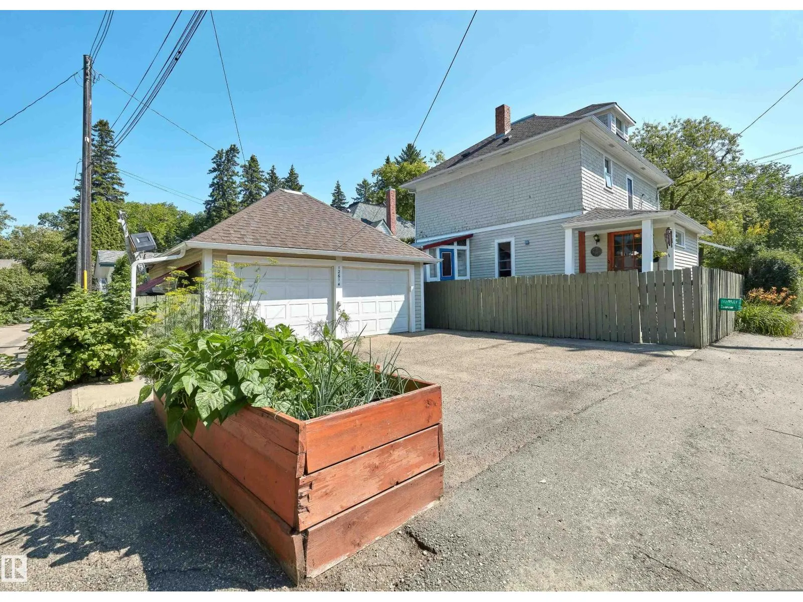 12614 106 AV NW