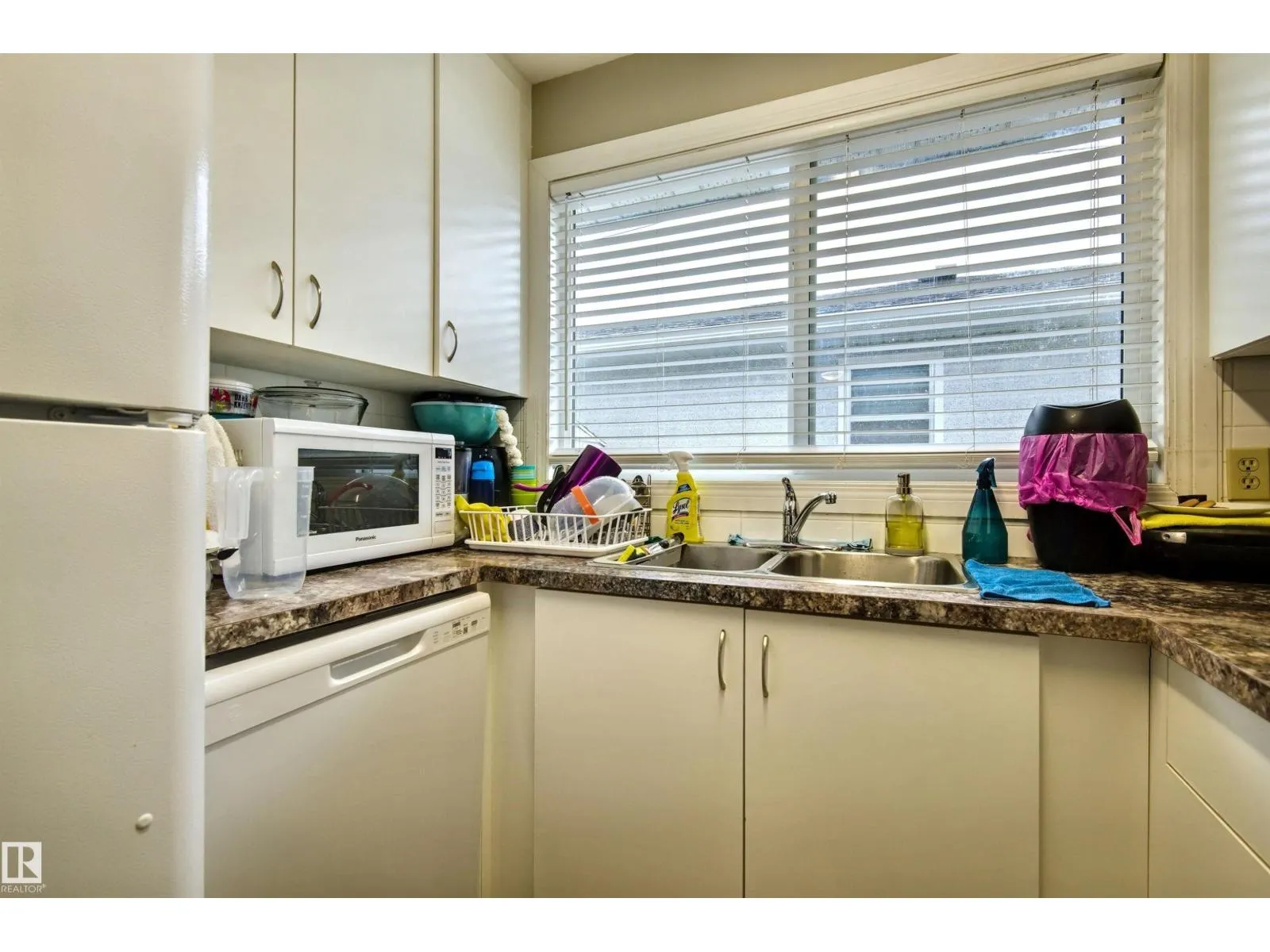 13008-13010 102 ST NW