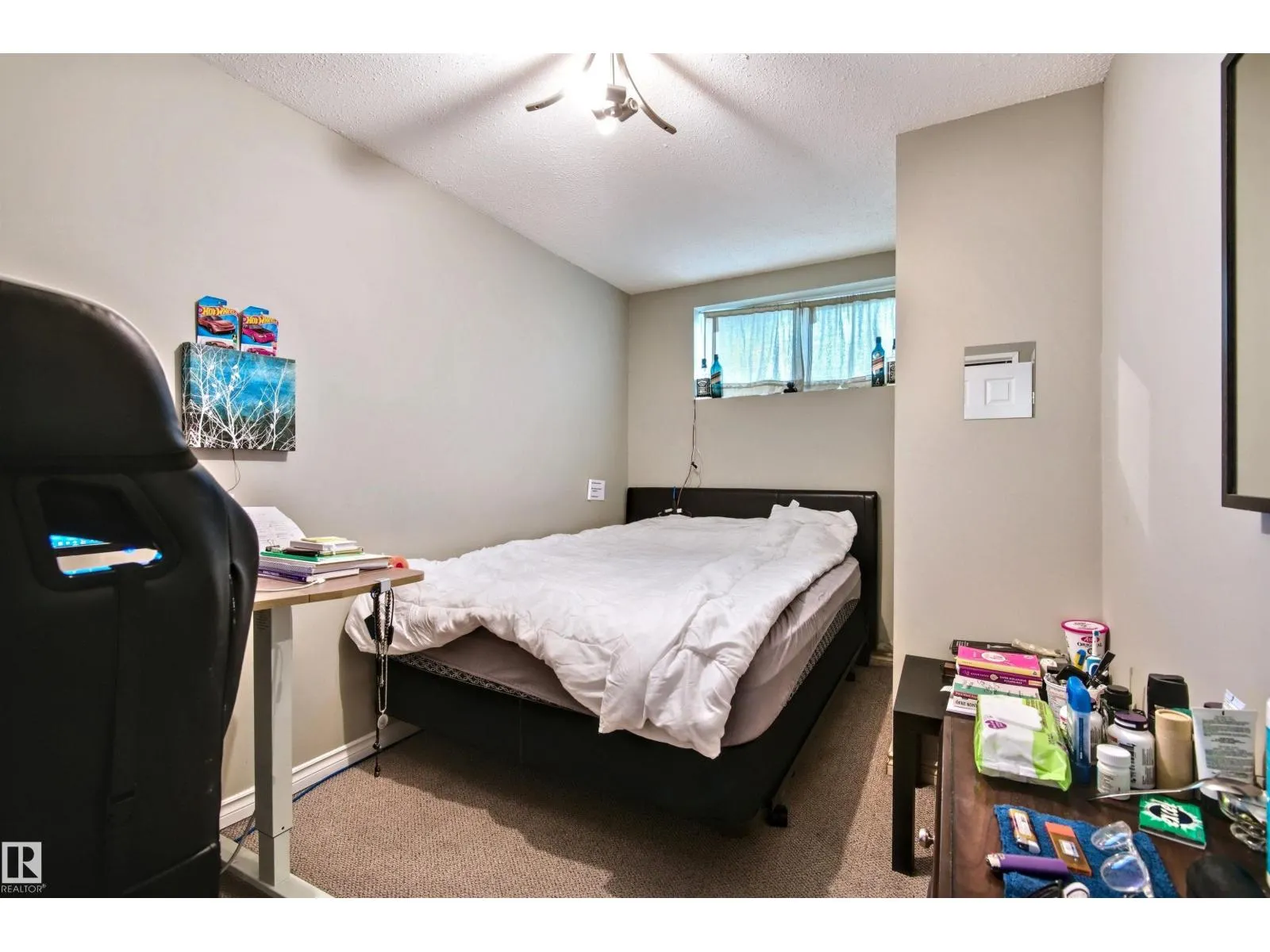 13008-13010 102 ST NW