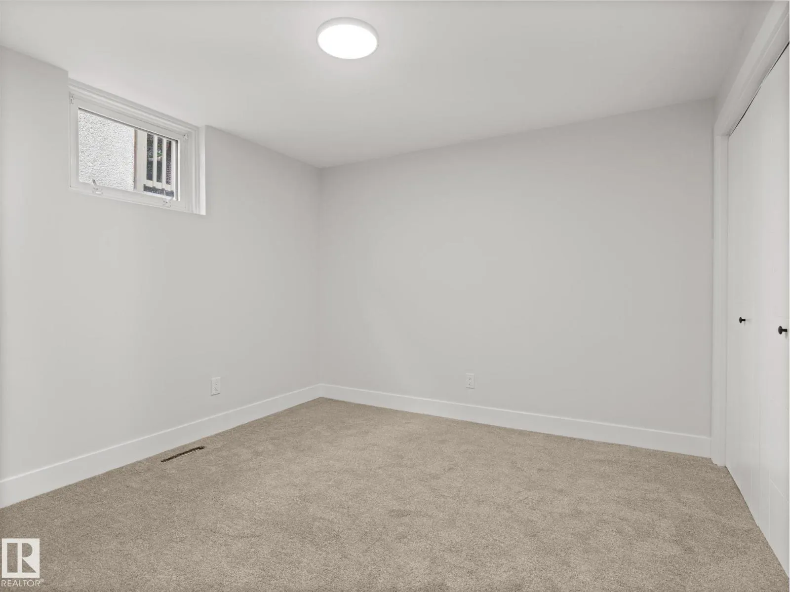 10324 78 ST NW