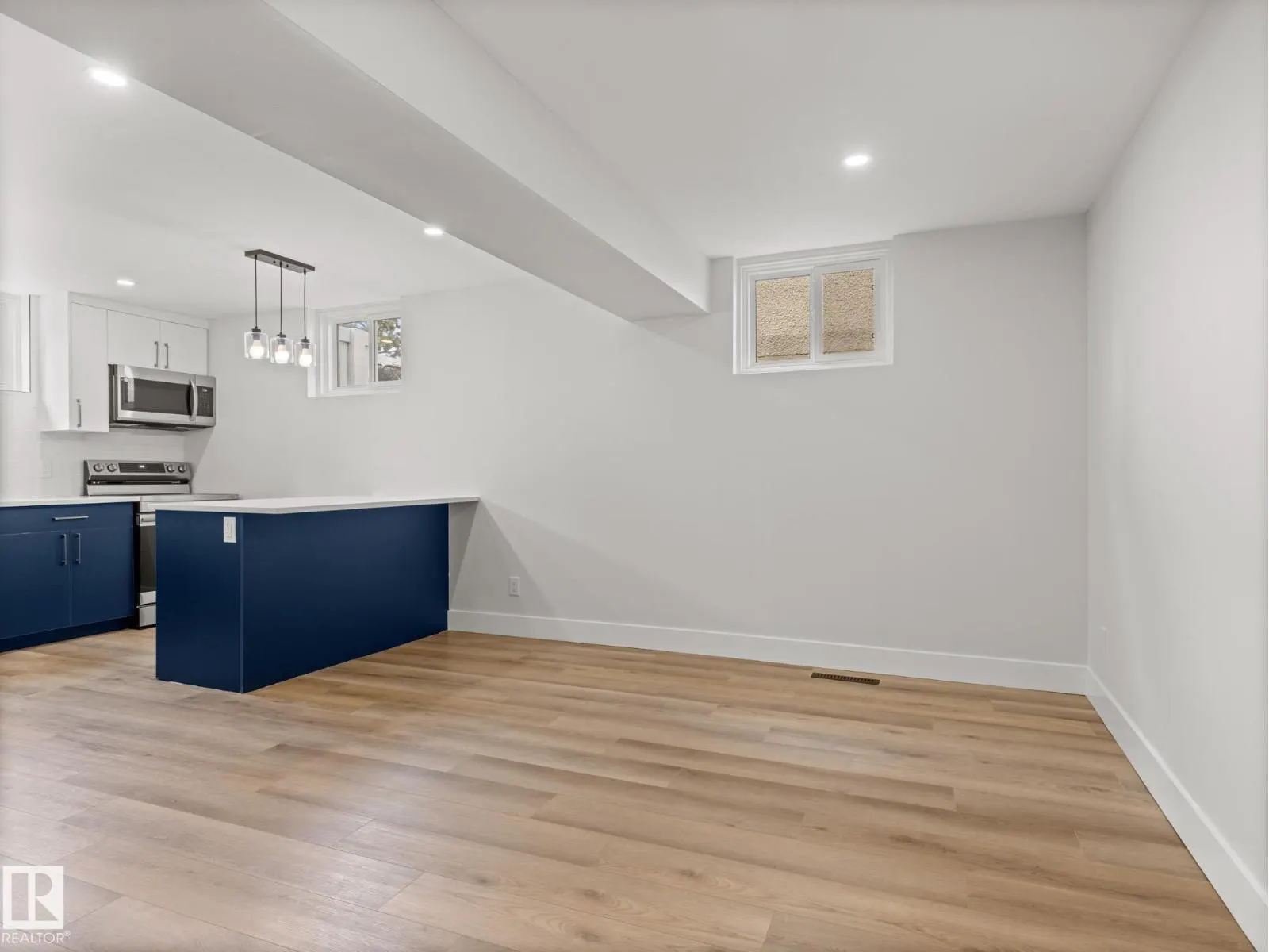 10324 78 ST NW
