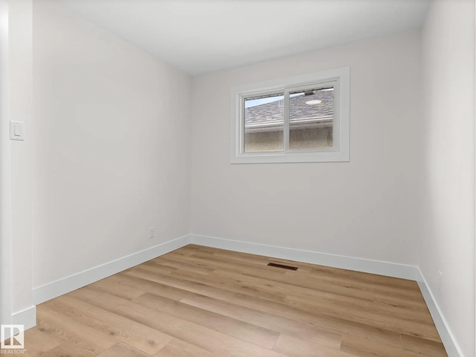 10324 78 ST NW