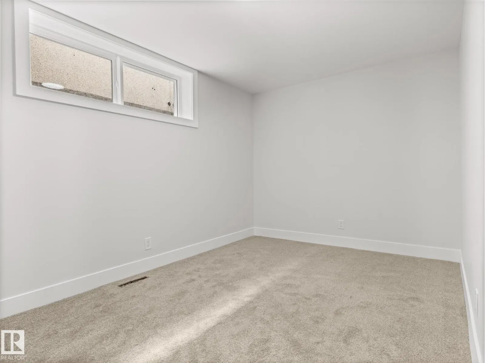 10324 78 ST NW