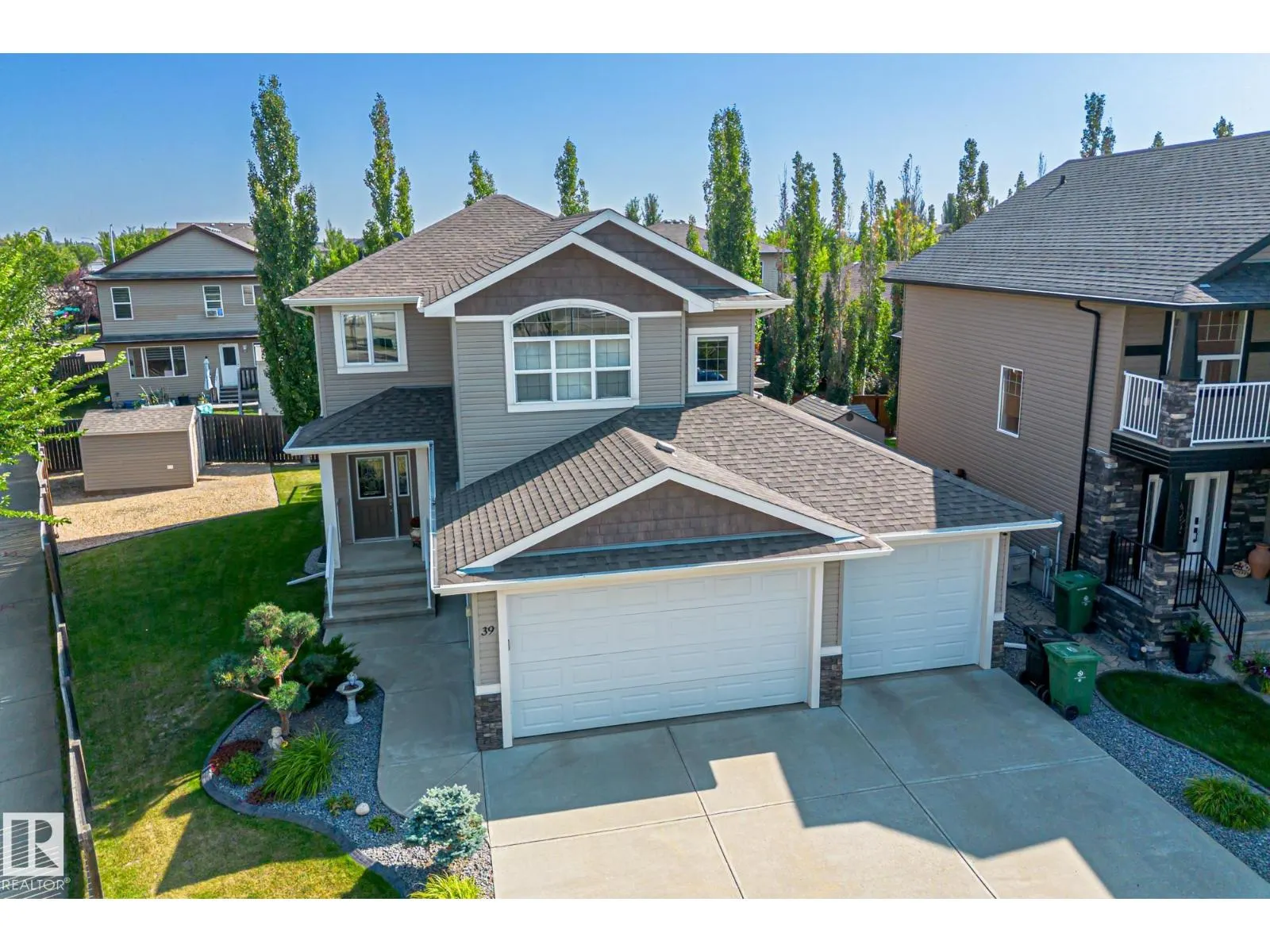 39 HILLSIDE TC