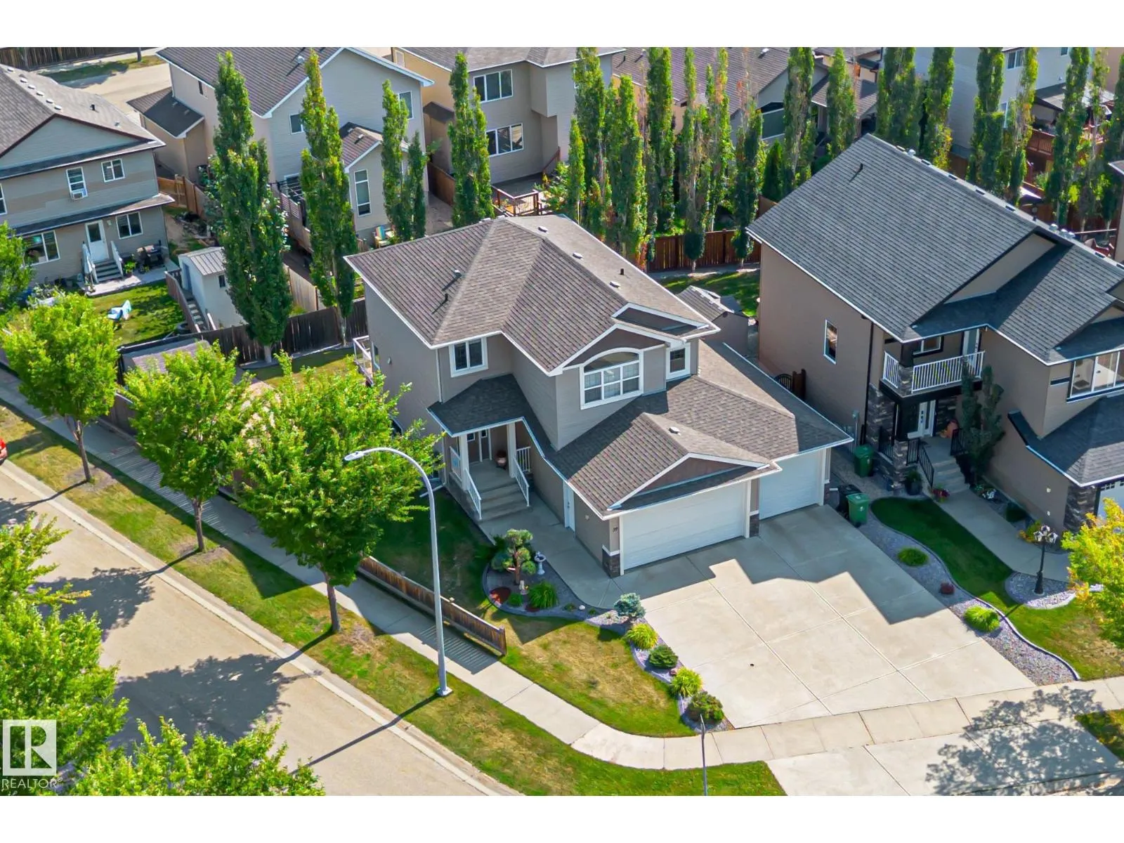 39 HILLSIDE TC