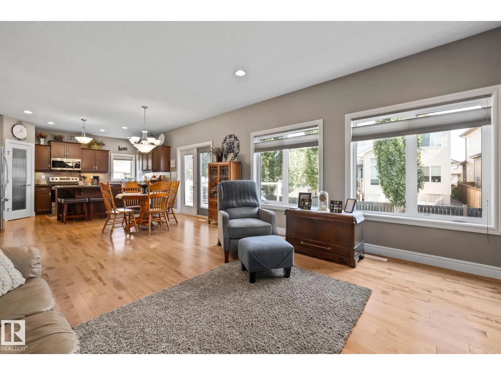 39 HILLSIDE TC