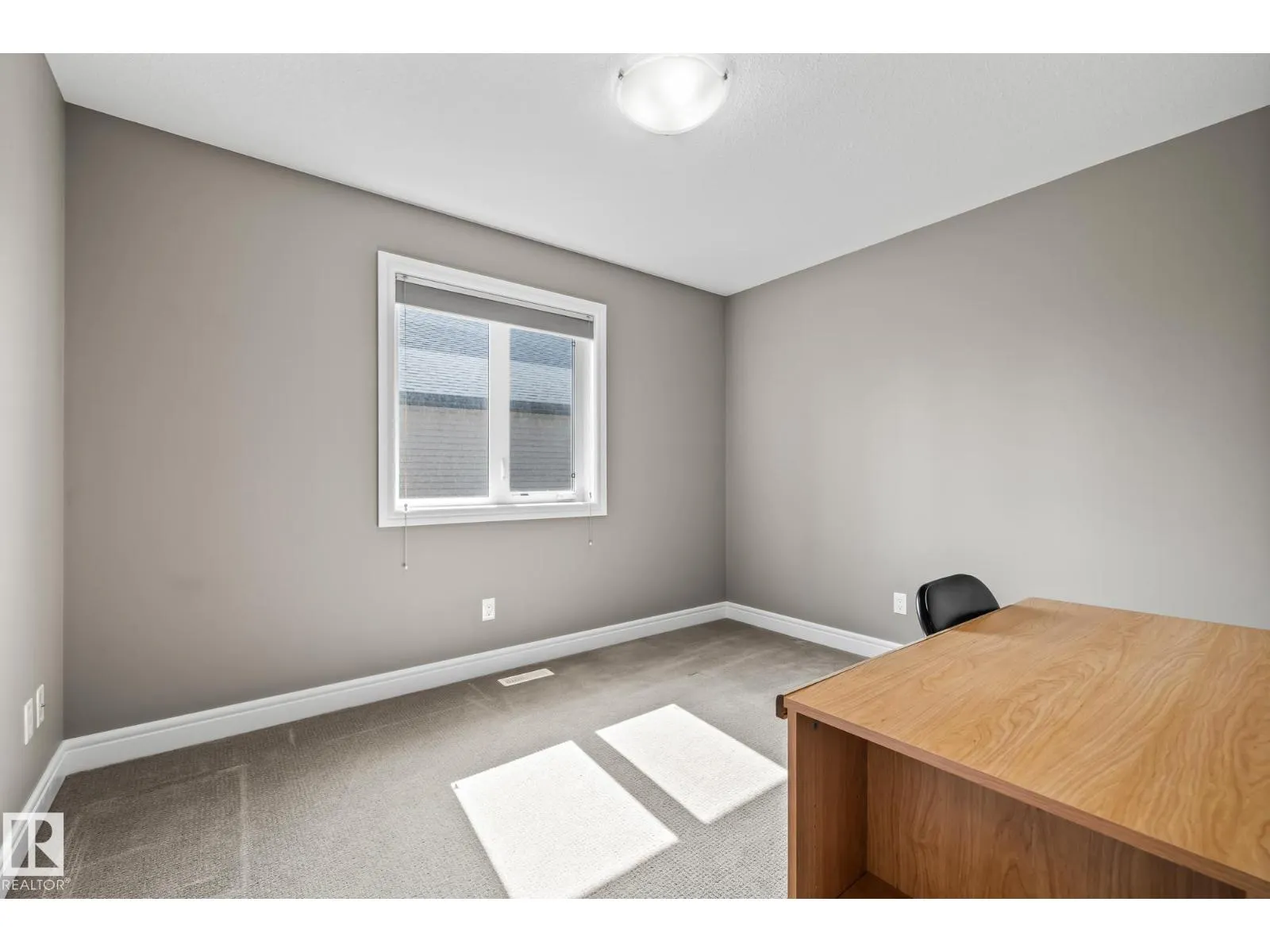 39 HILLSIDE TC