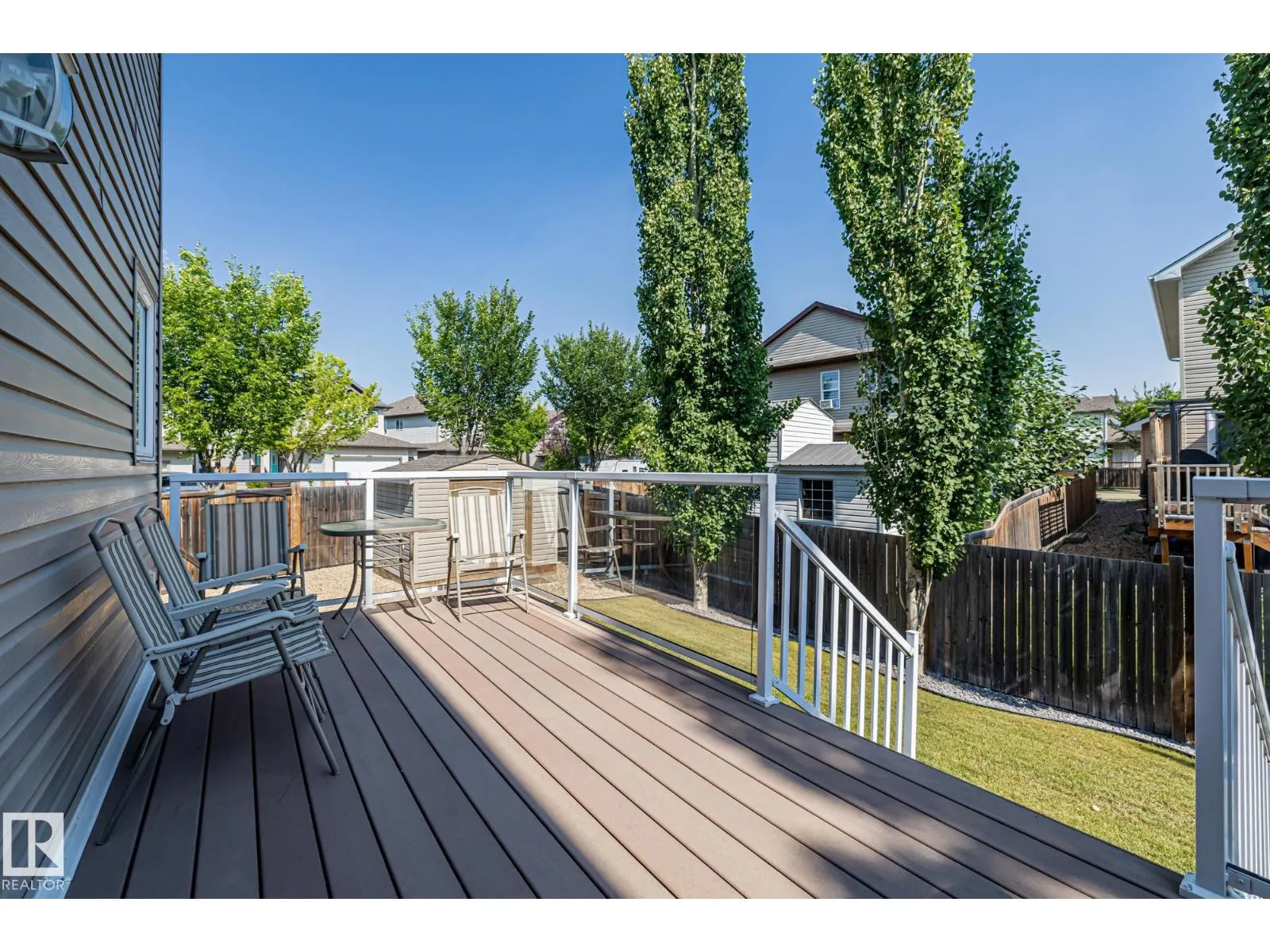 39 HILLSIDE TC