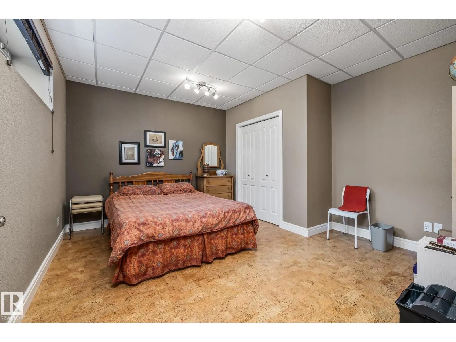 39 HILLSIDE TC