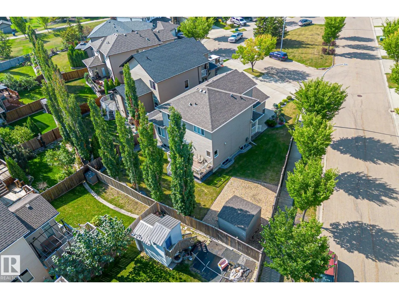 39 HILLSIDE TC