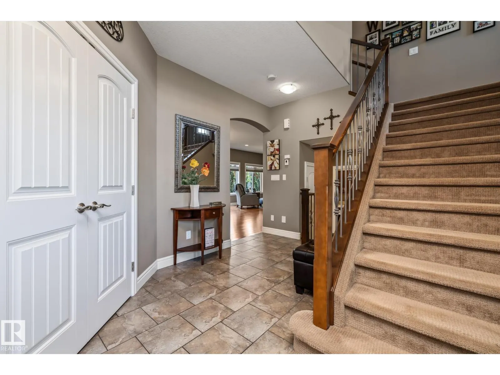 39 HILLSIDE TC