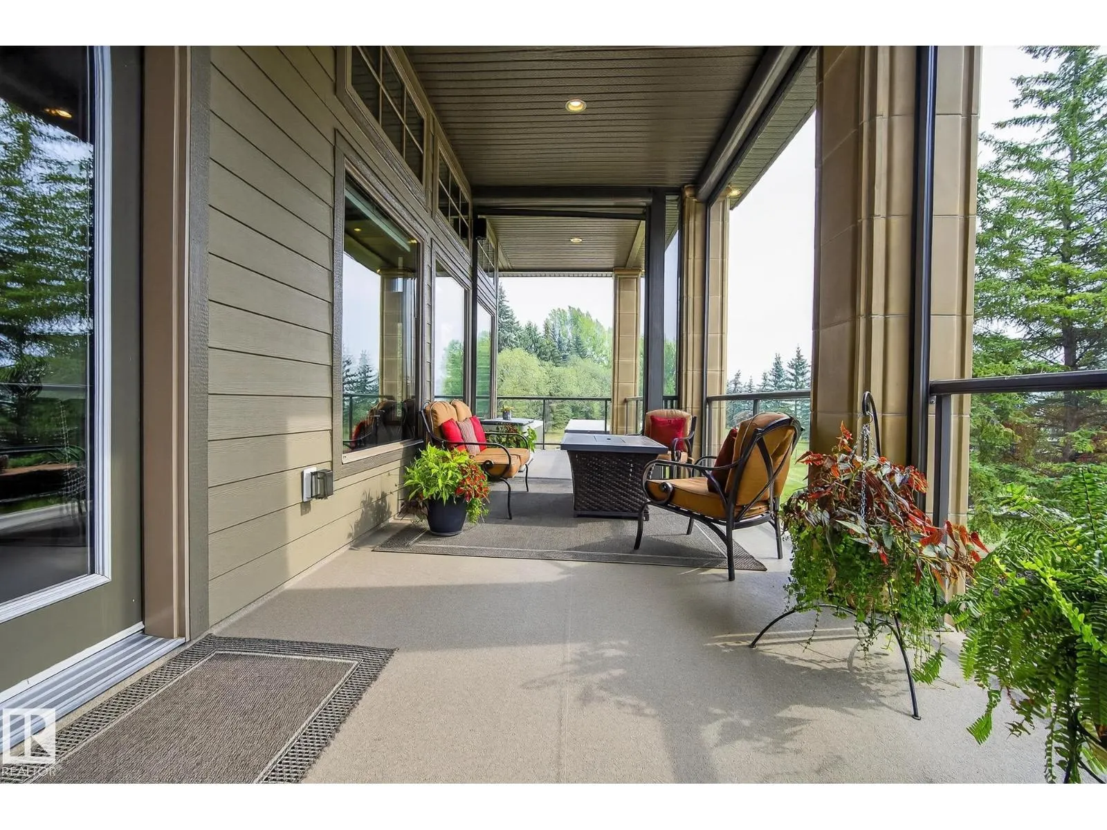 26028 MEADOWVIEW DR