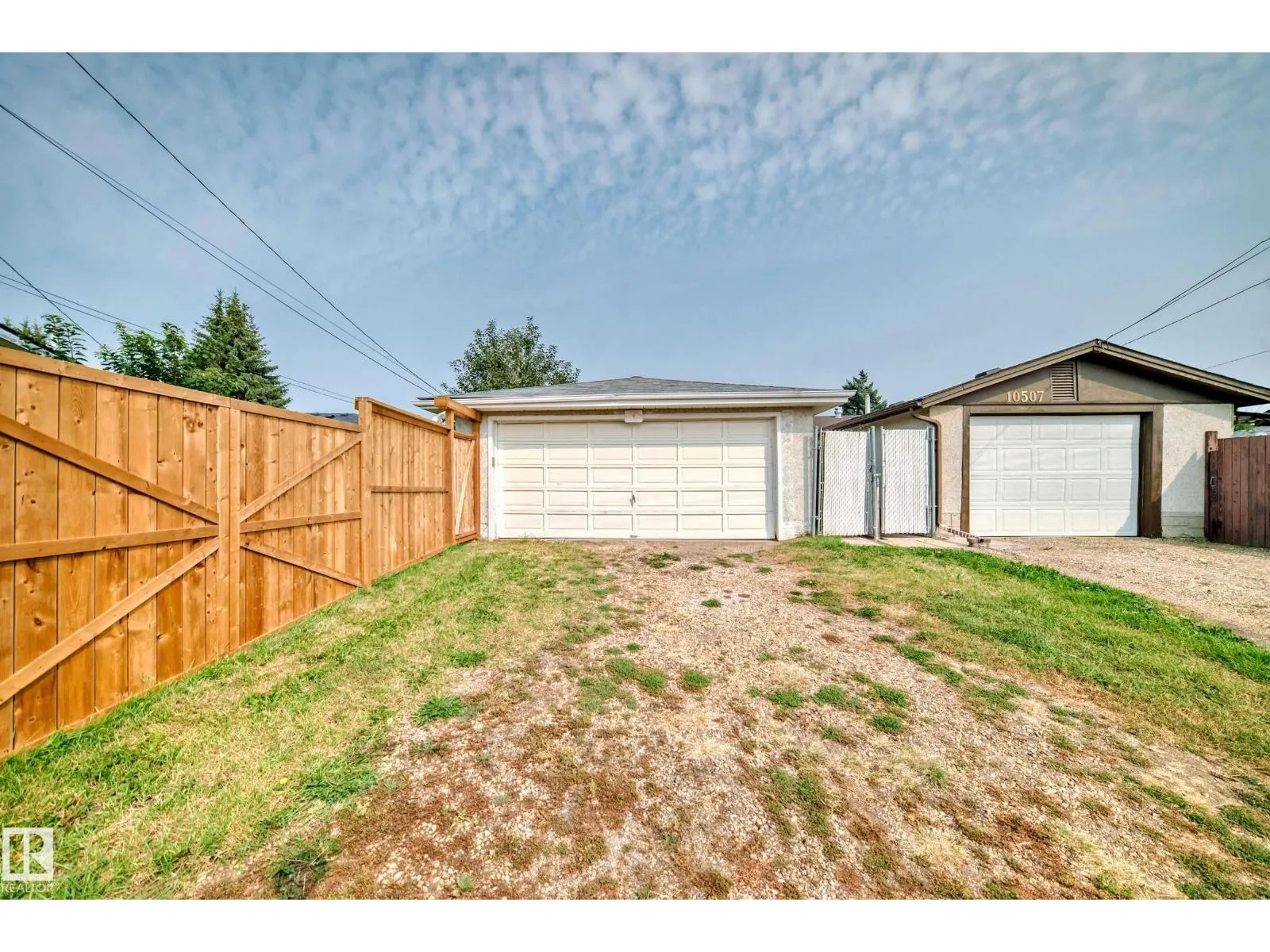 10511 135B AV NW