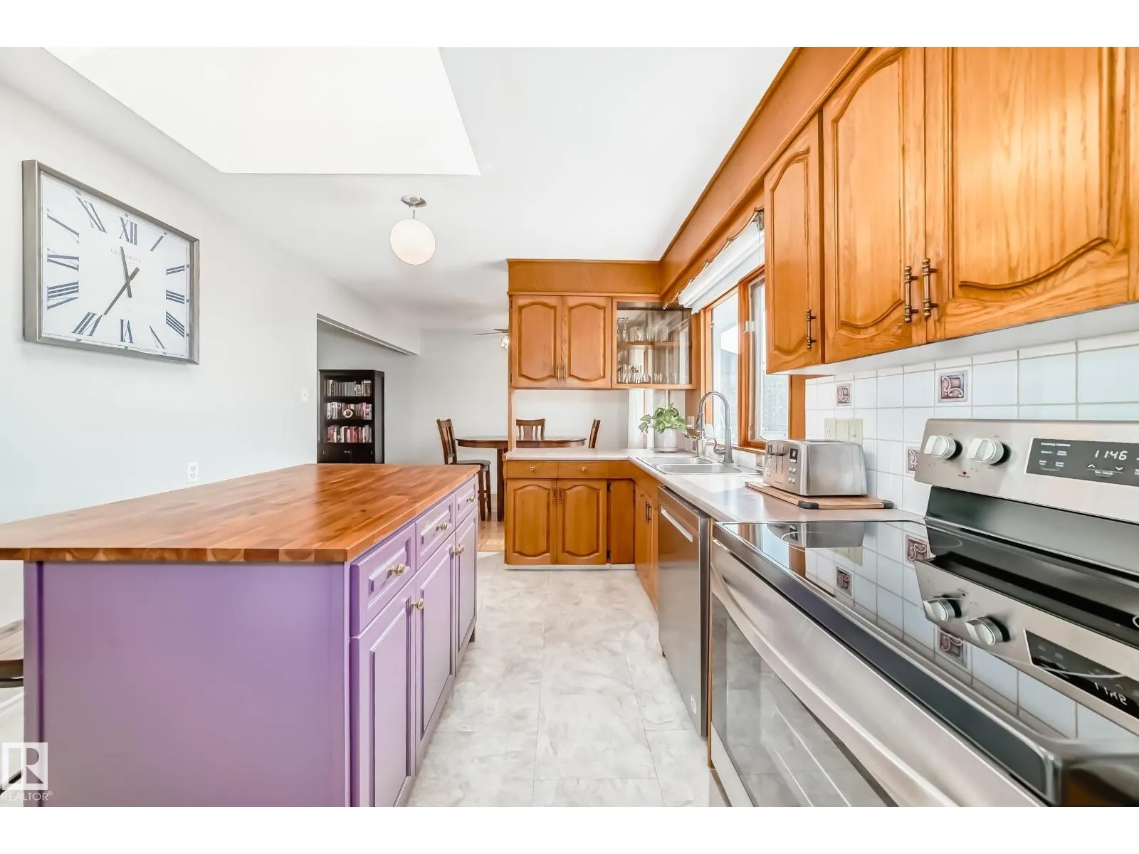 10511 135B AV NW