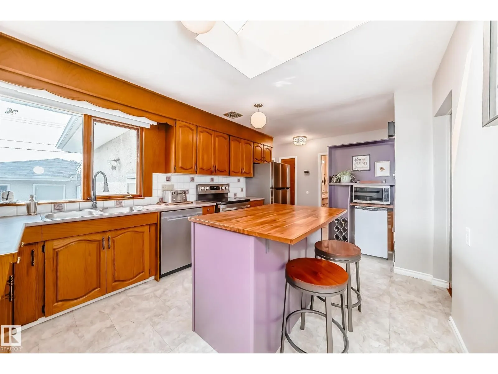 10511 135B AV NW