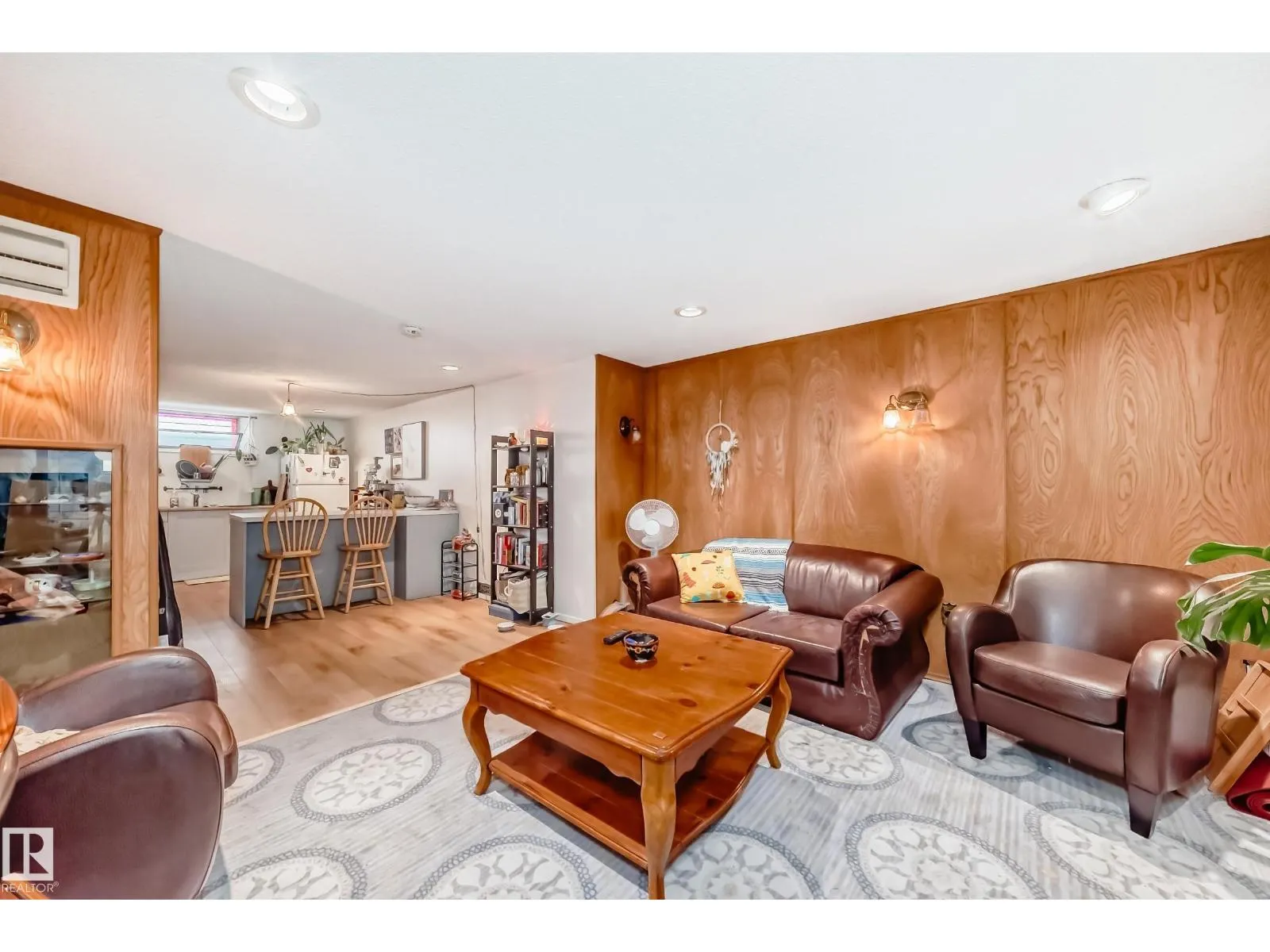 10511 135B AV NW