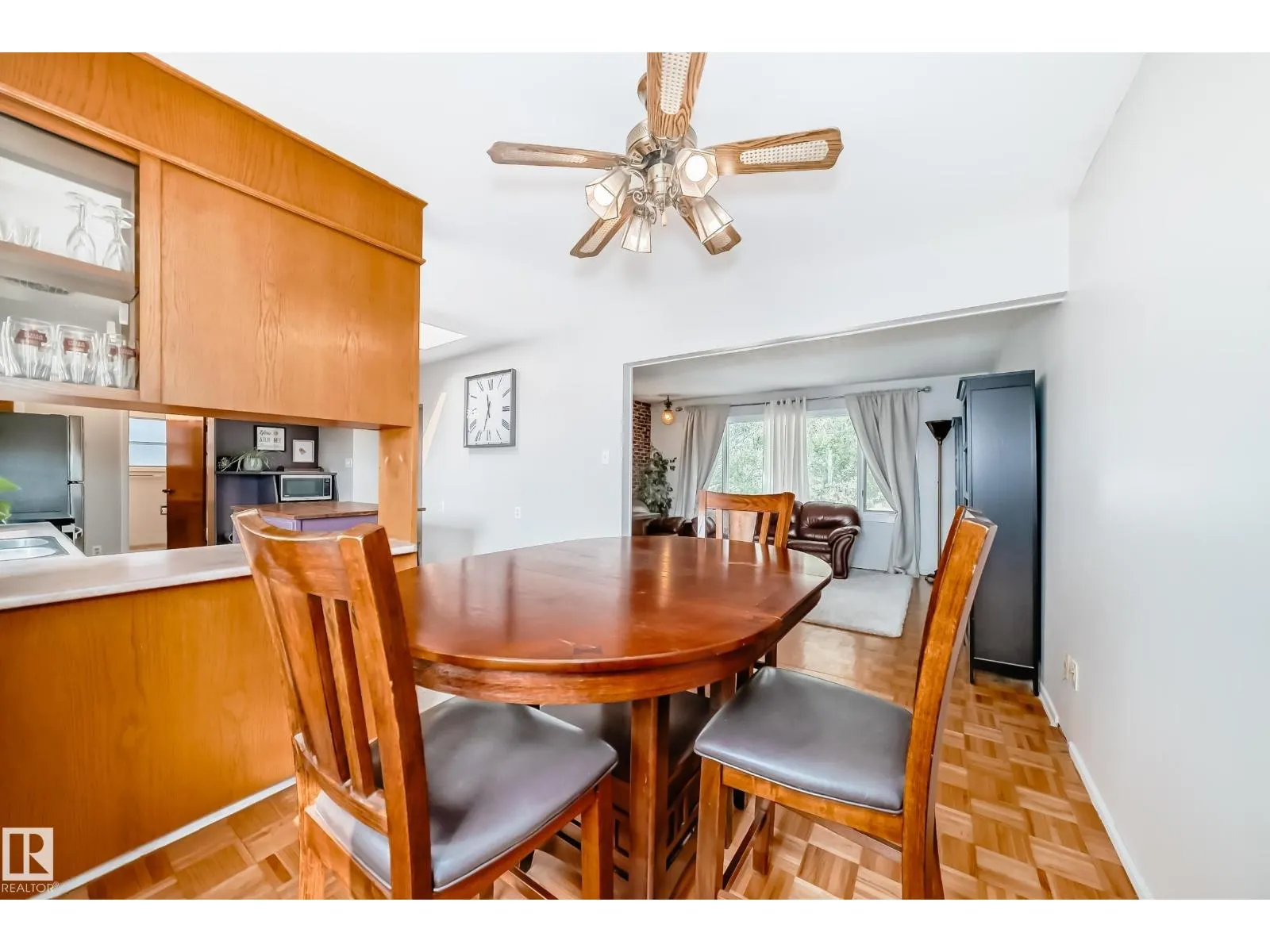 10511 135B AV NW