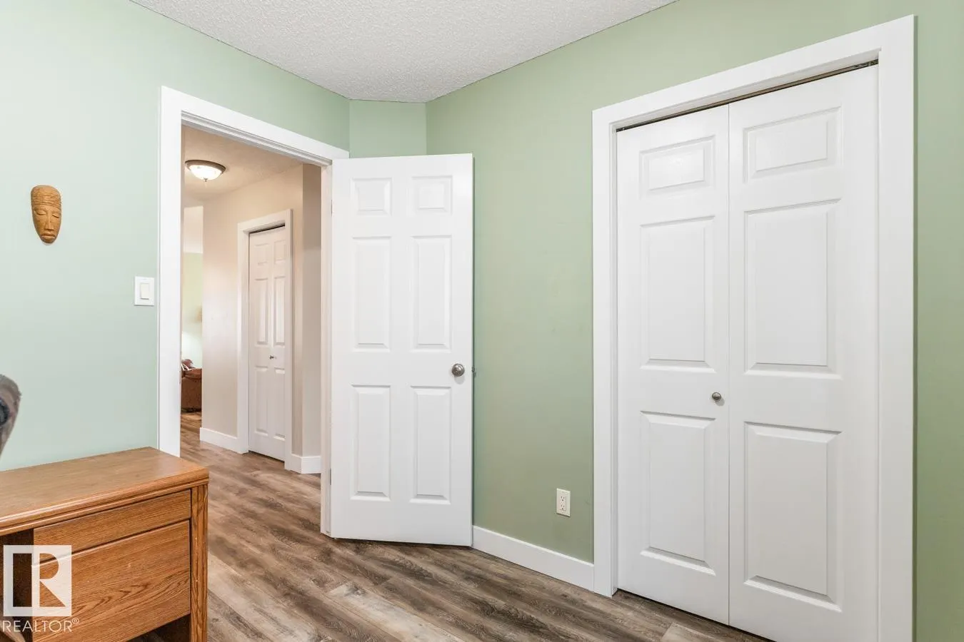 259 REGENCY DR