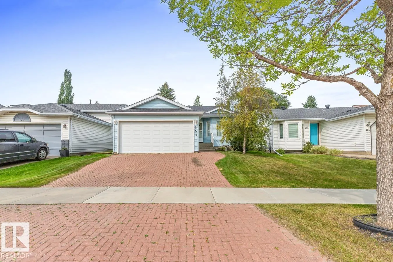 259 REGENCY DR