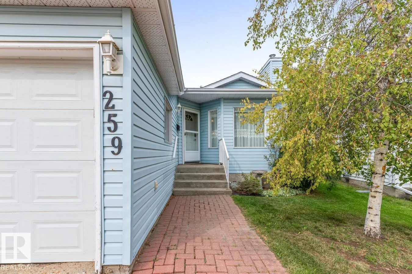 259 REGENCY DR