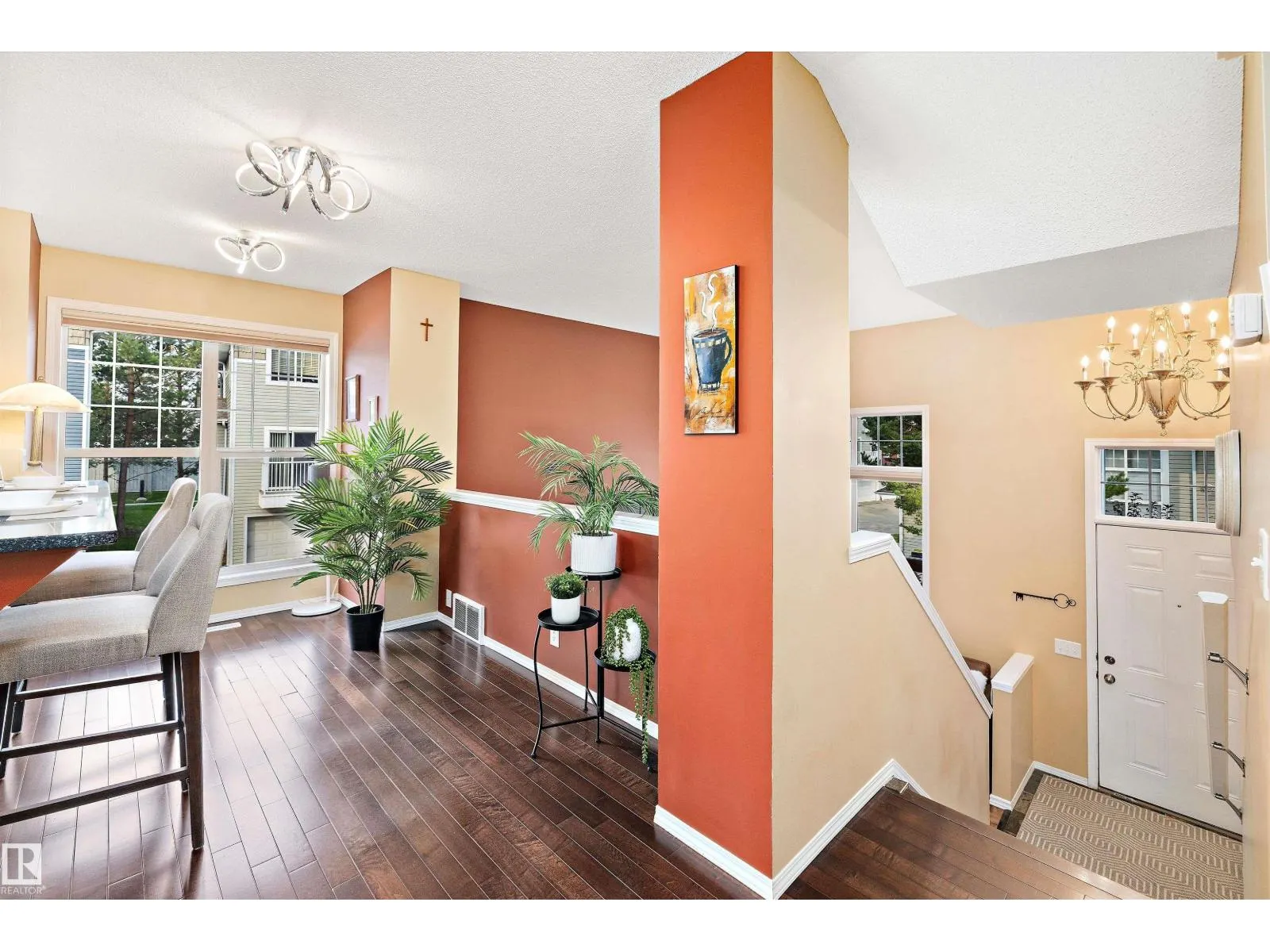 #152 5604 199 ST NW
