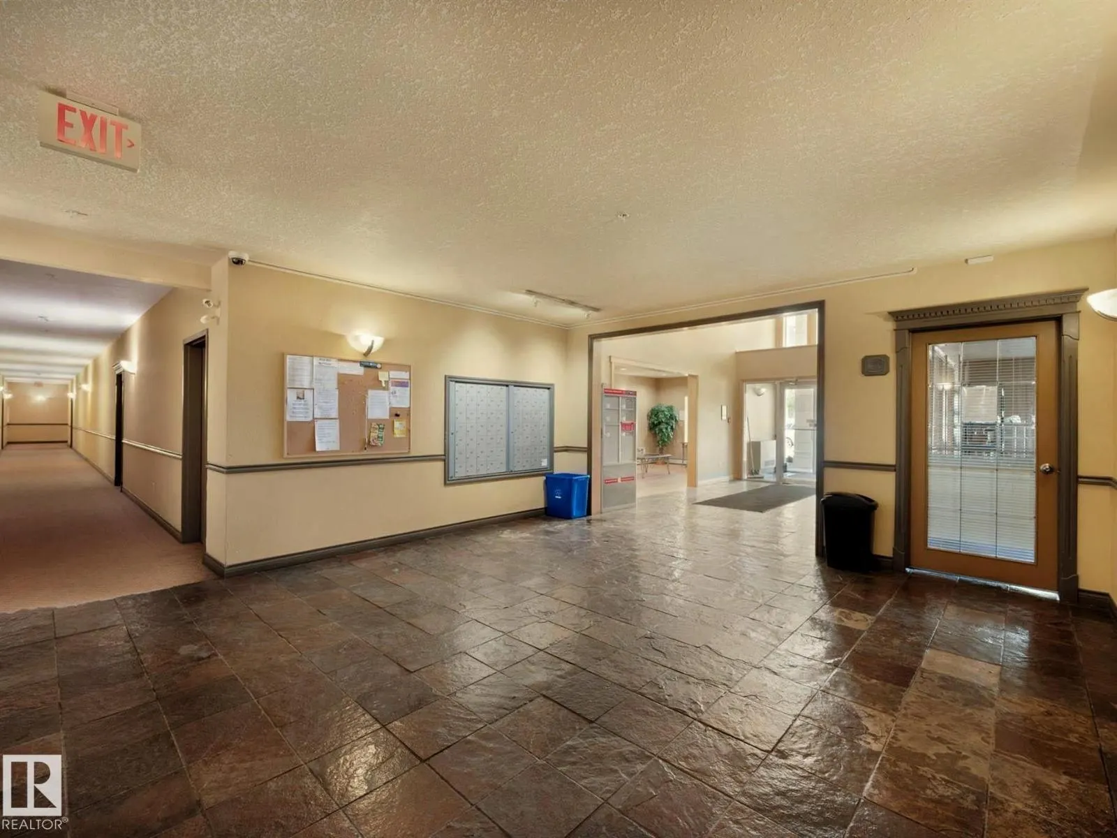 #429 78A MCKENNEY AV