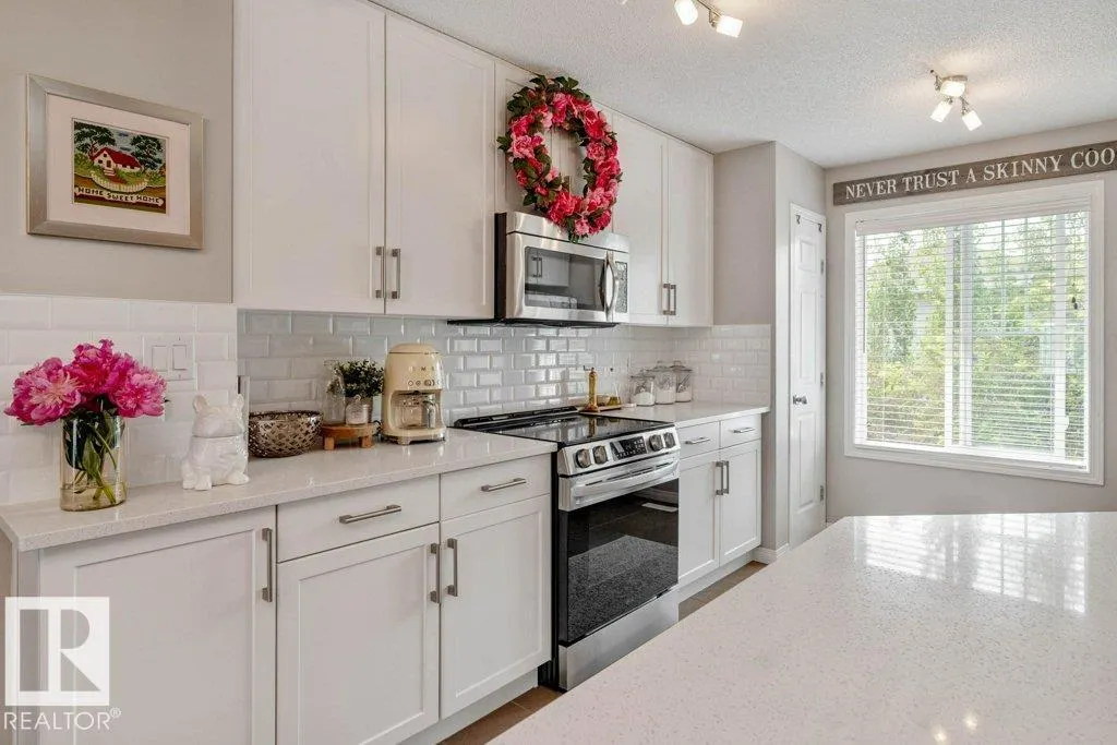 #41 7385 EDGEMONT WY NW