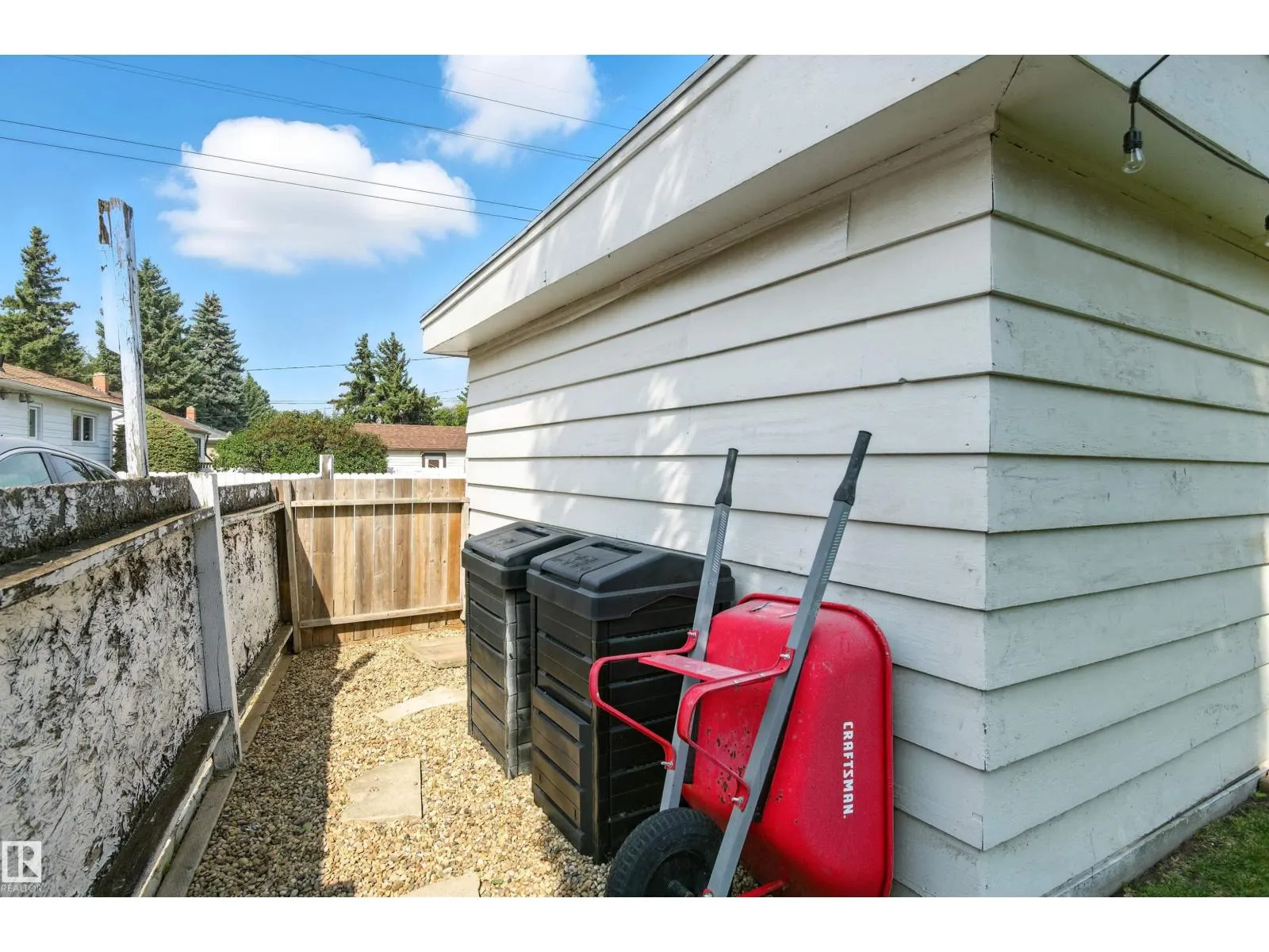 7744 86 AV NW NW