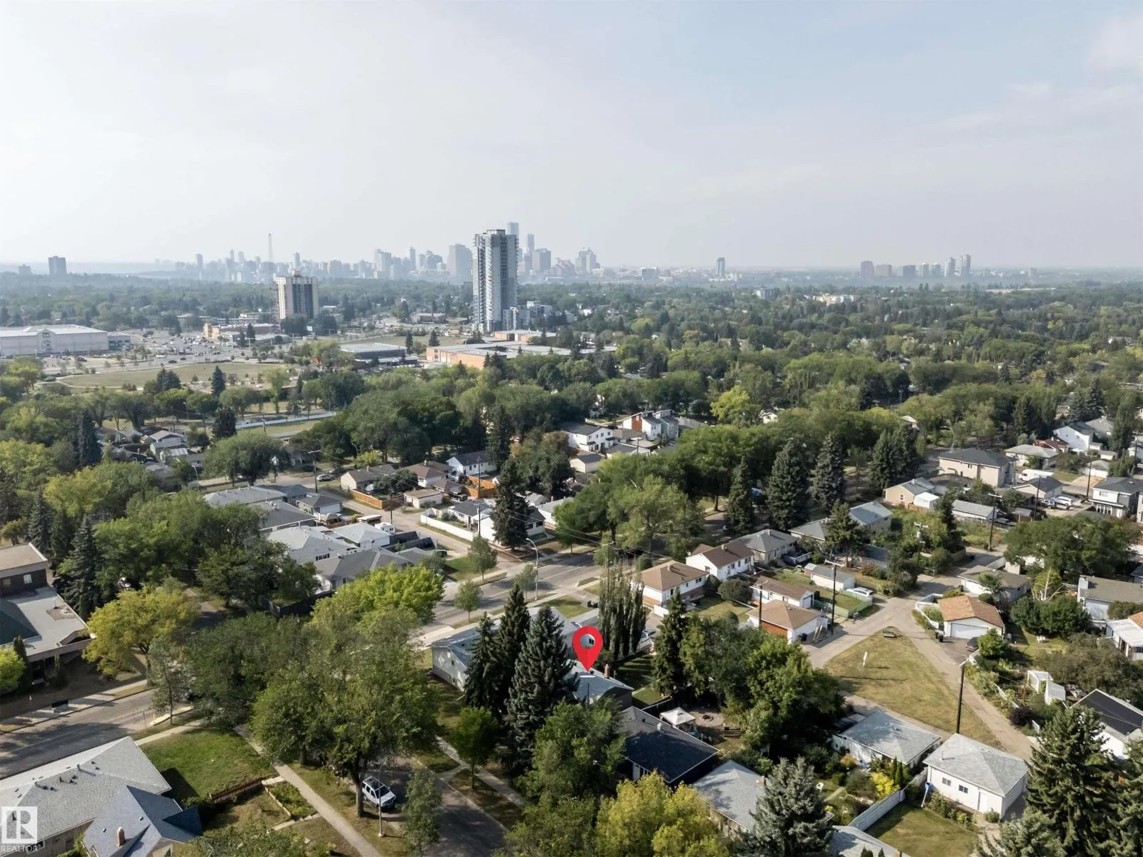 7744 86 AV NW NW