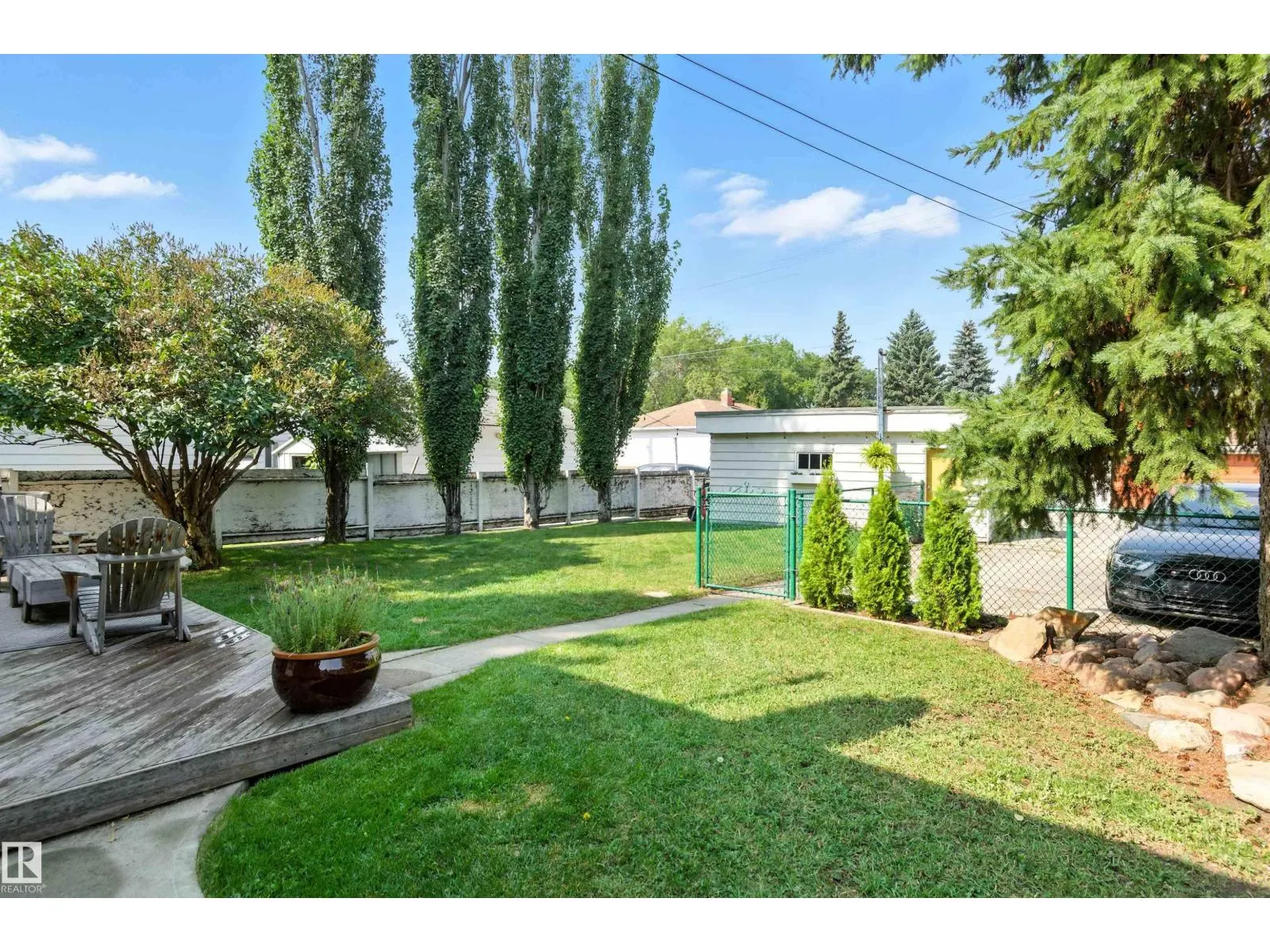 7744 86 AV NW NW