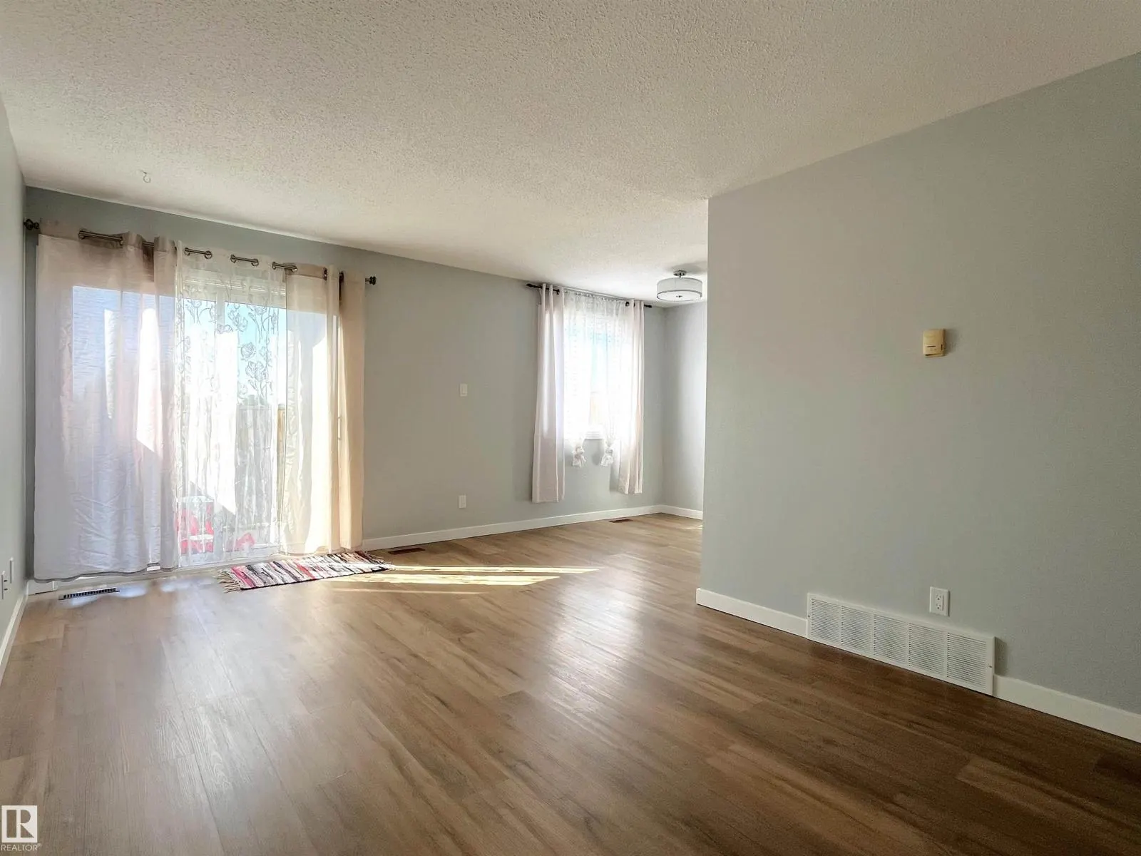 104 CORNELL CO NW