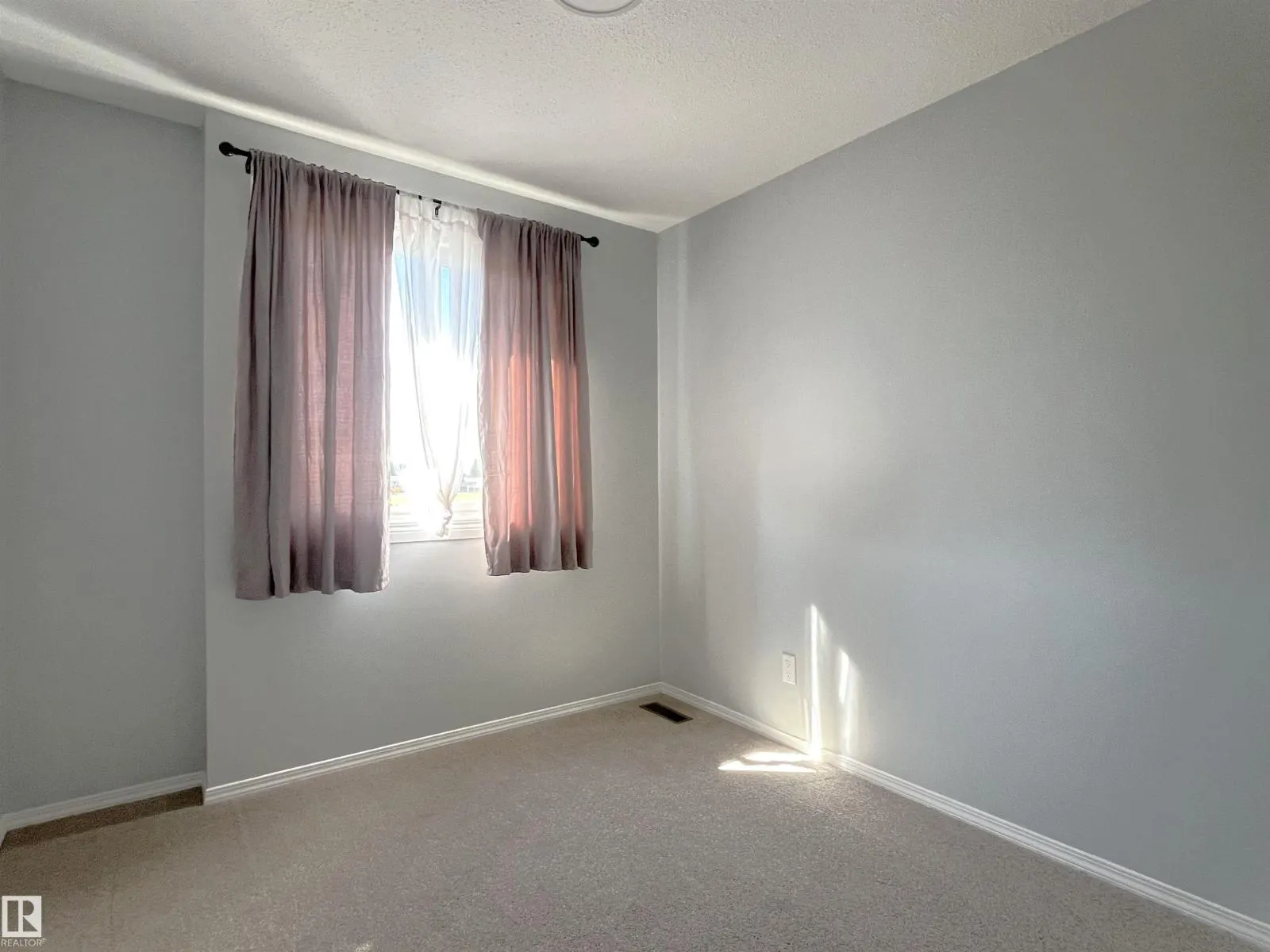 104 CORNELL CO NW