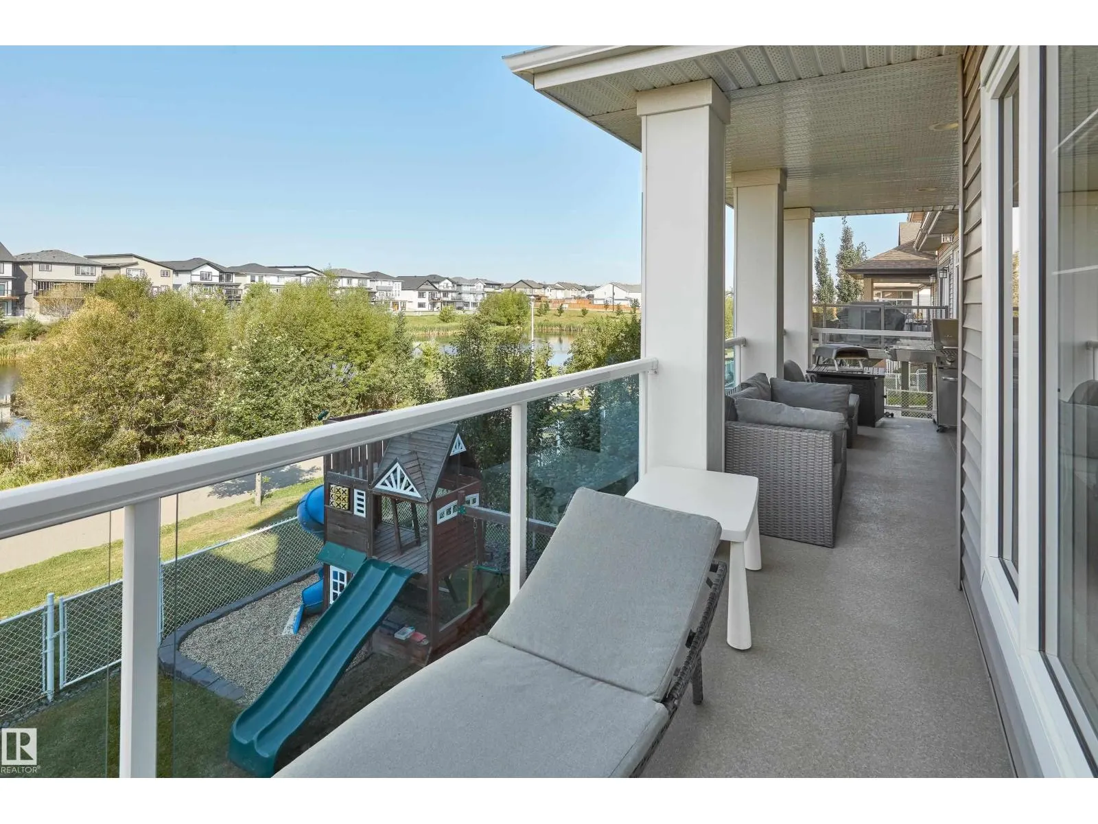 9812 222 ST NW