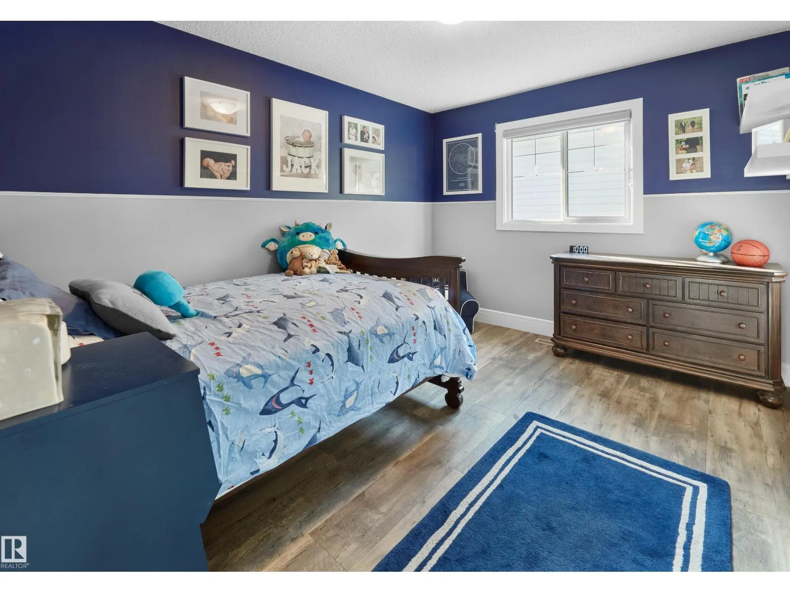 9812 222 ST NW