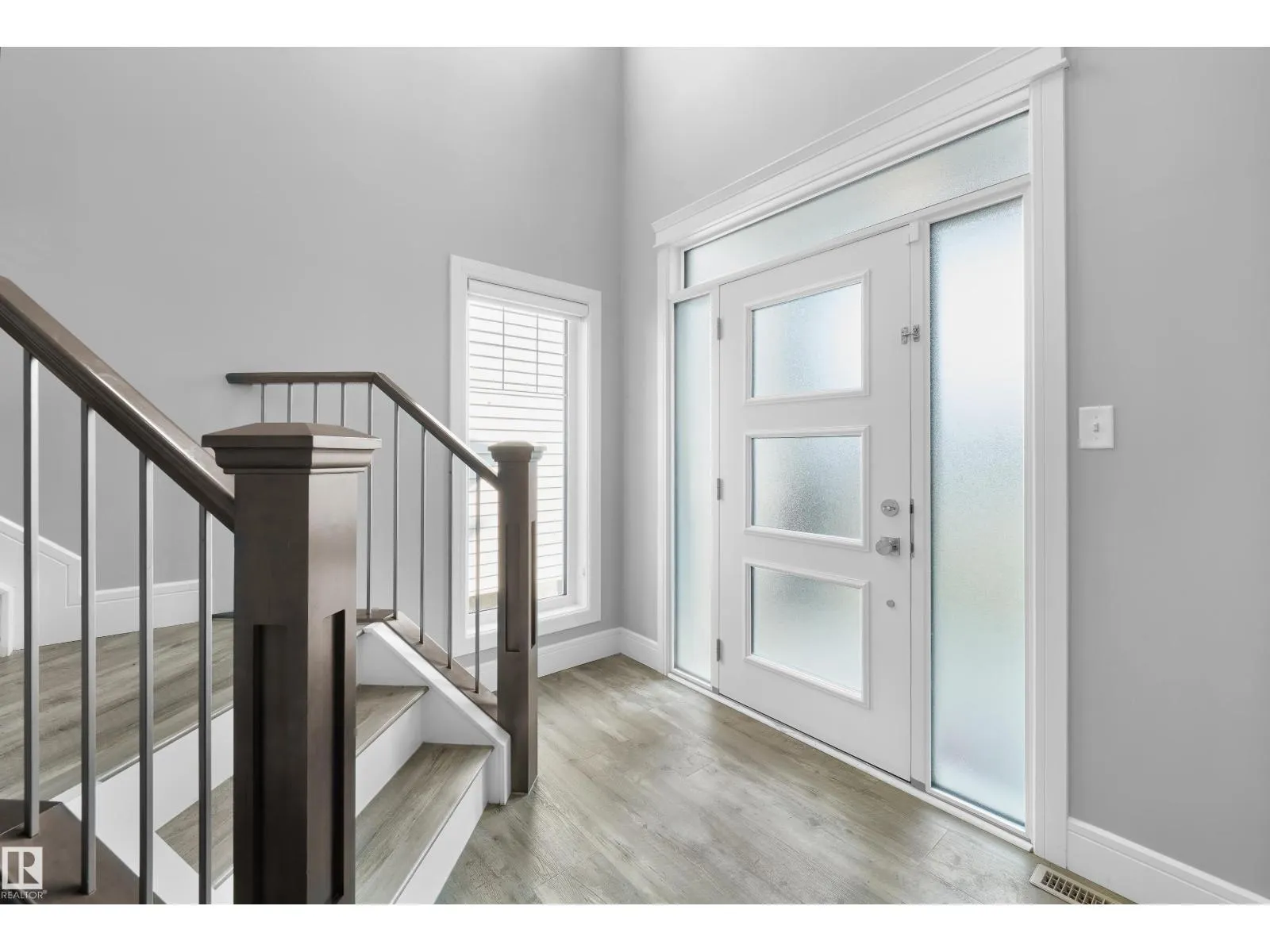 9812 222 ST NW