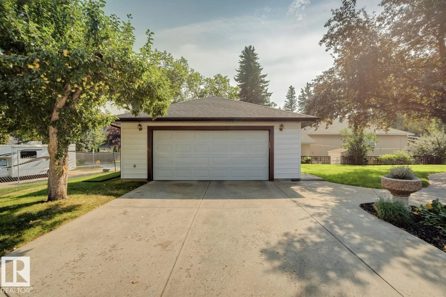 11119 60 ST NW NW