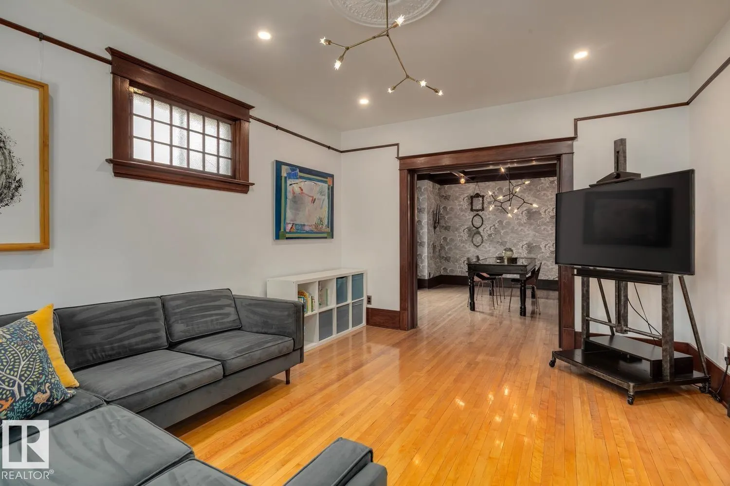 11119 60 ST NW NW
