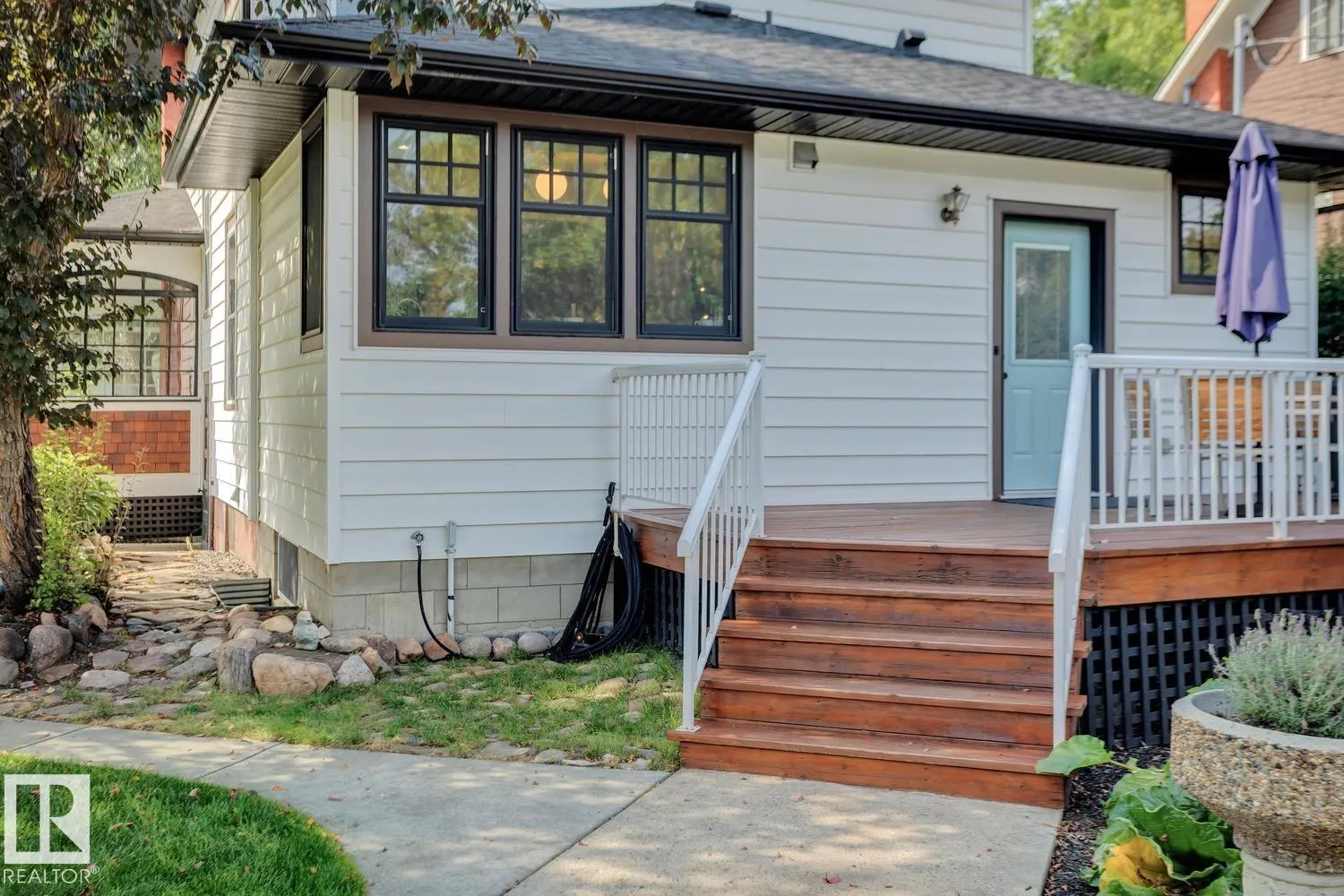 11119 60 ST NW NW