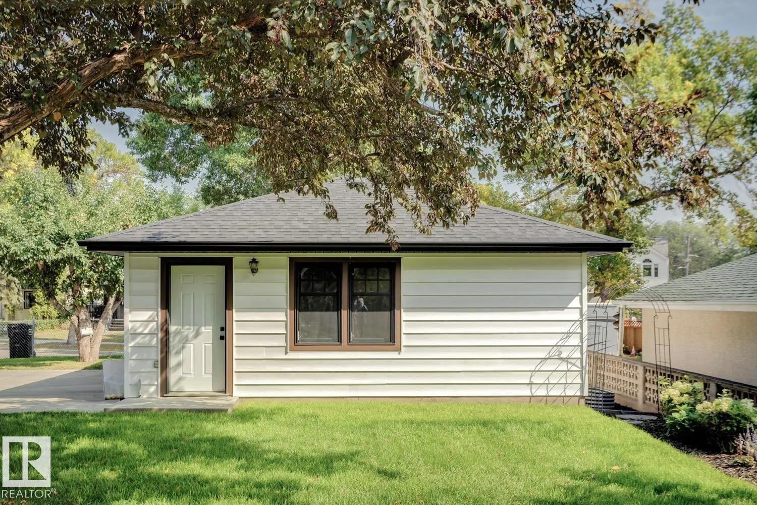 11119 60 ST NW NW