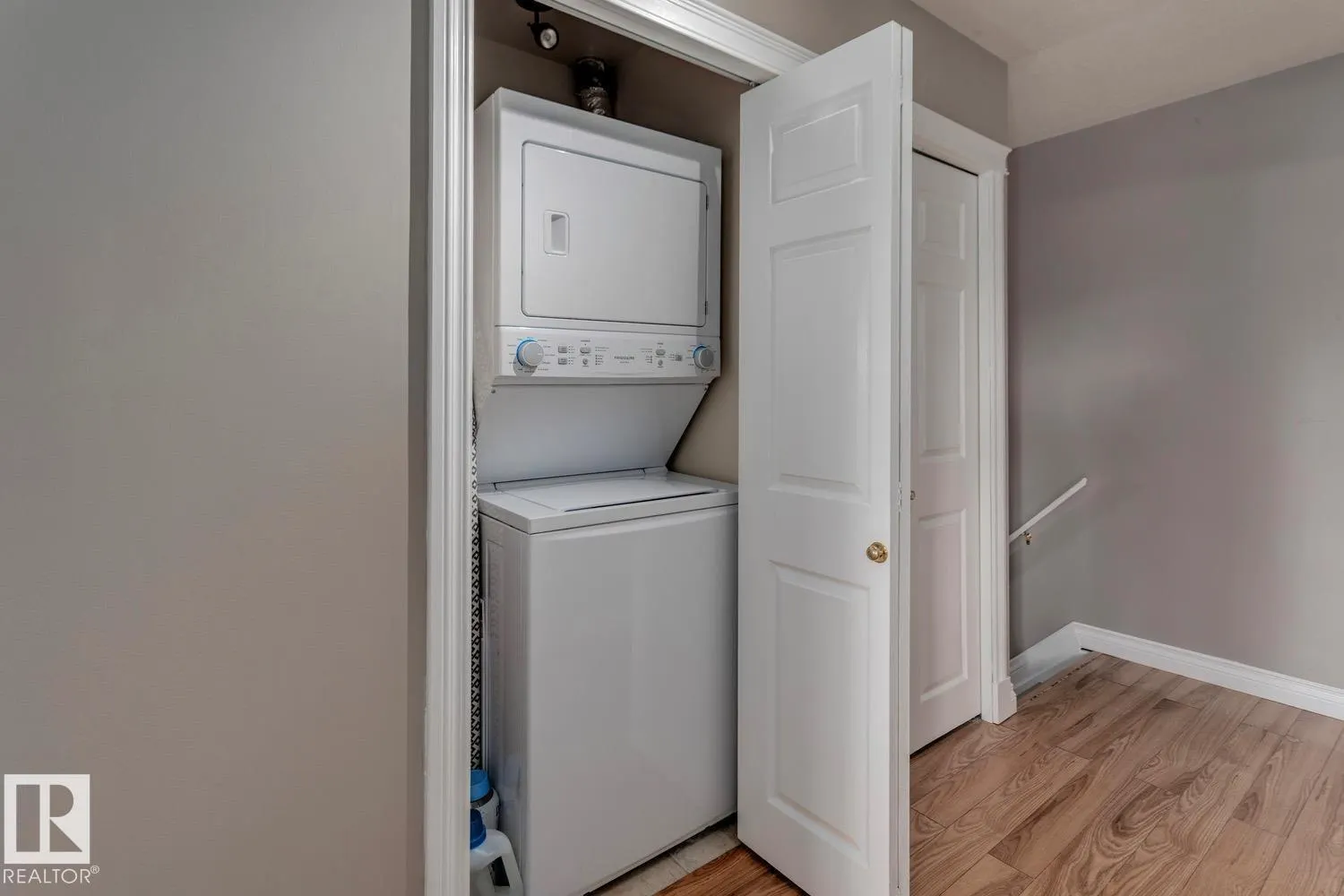 #209 11033 127 ST NW